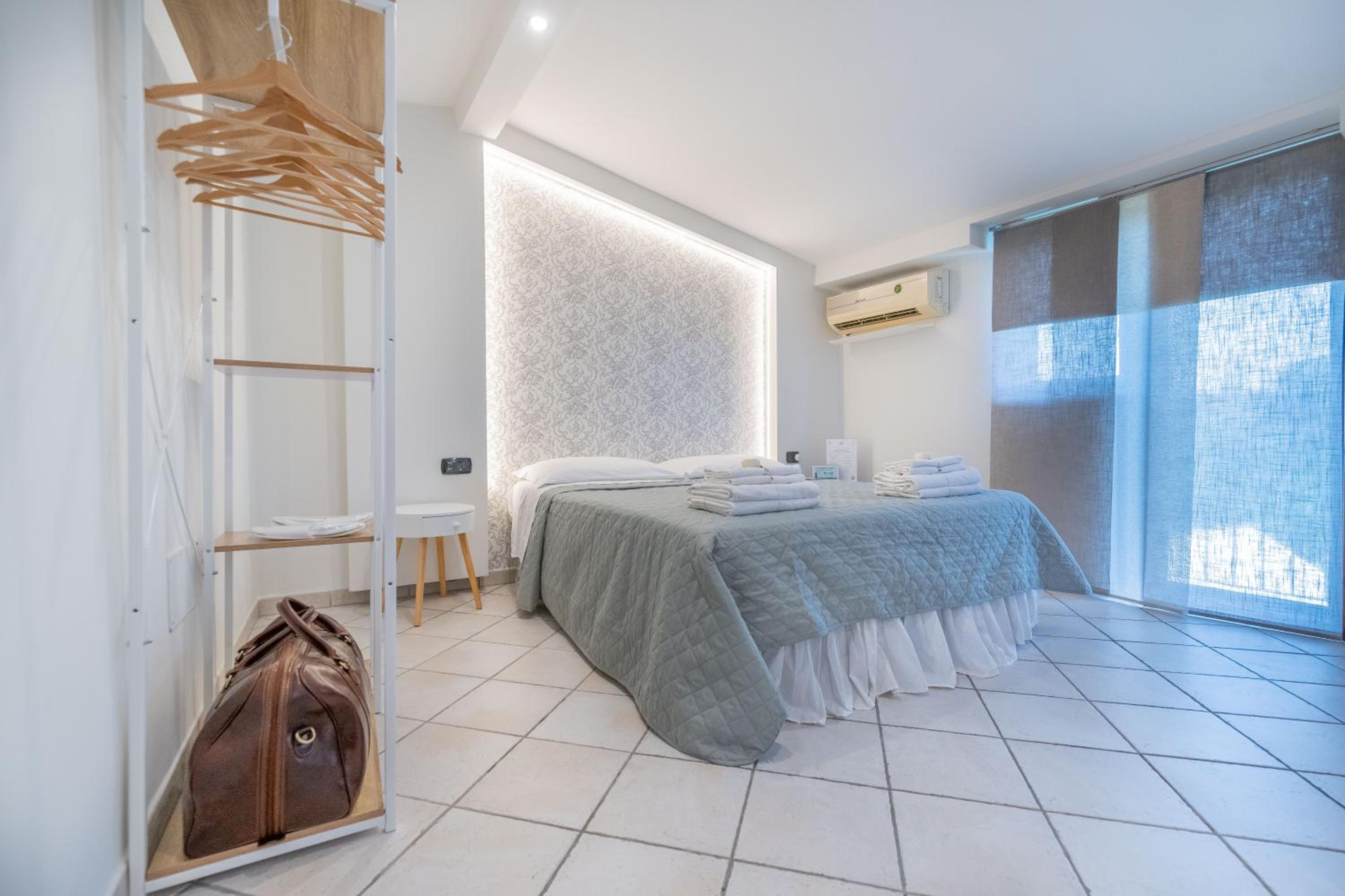Comfort Double or Twin Room with Balcony - Photo 1