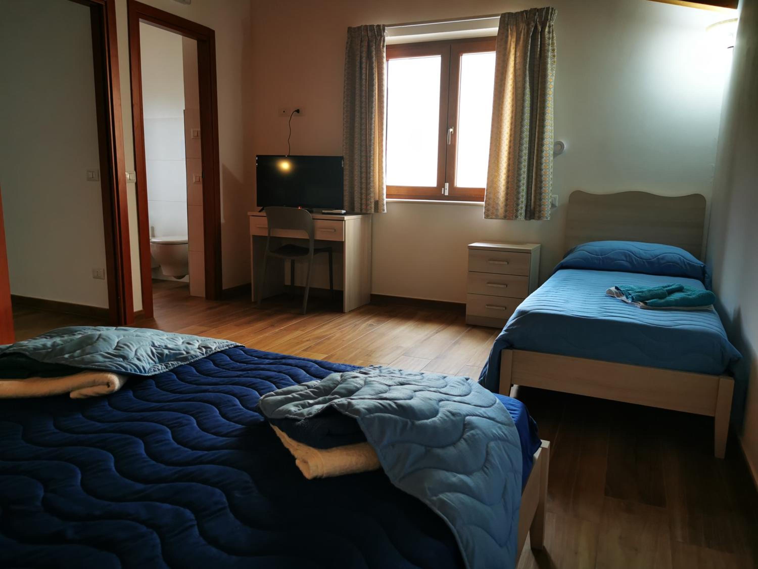 Double Room with Private Bathroom photo 1