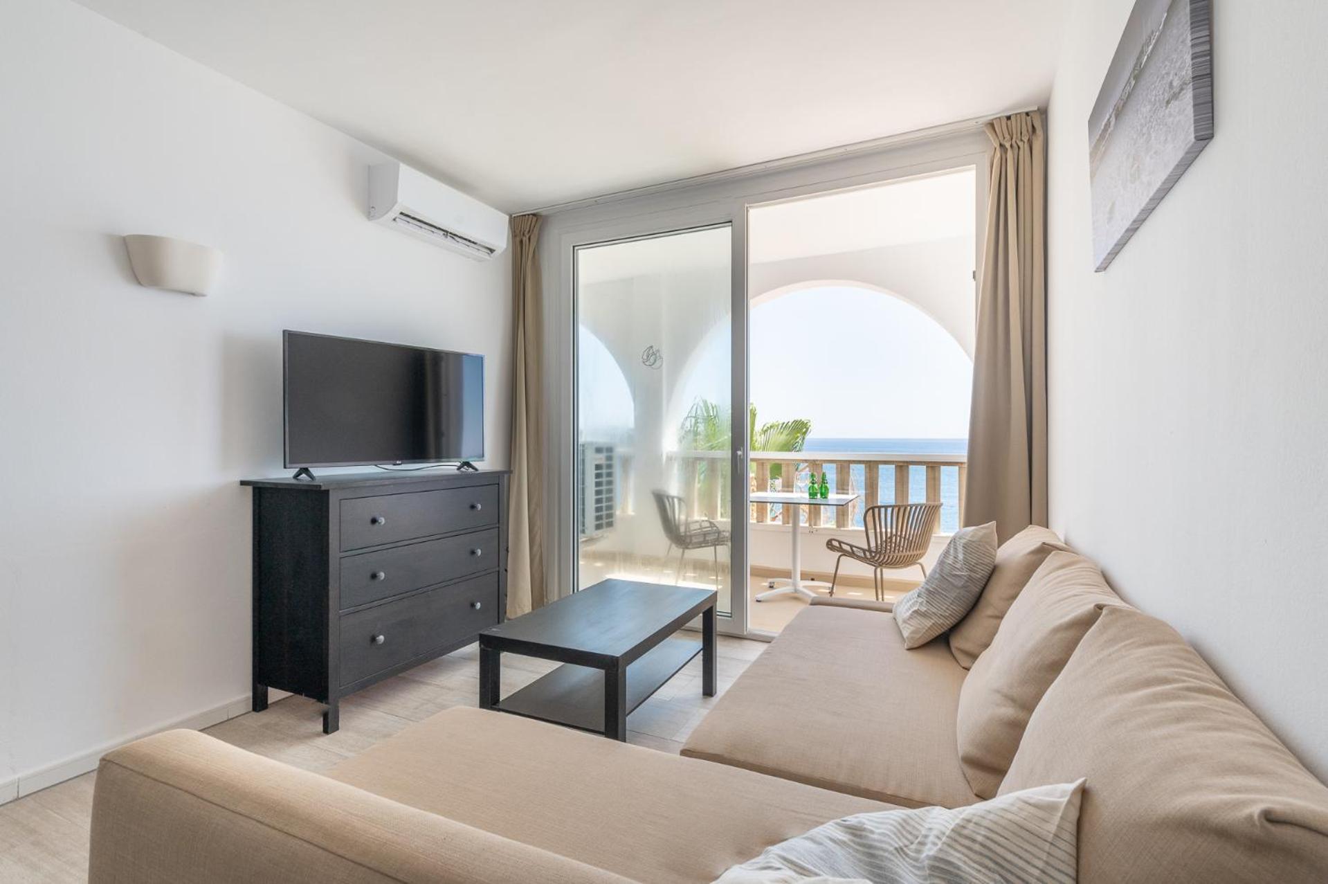 One-Bedroom Apartment with Sea View