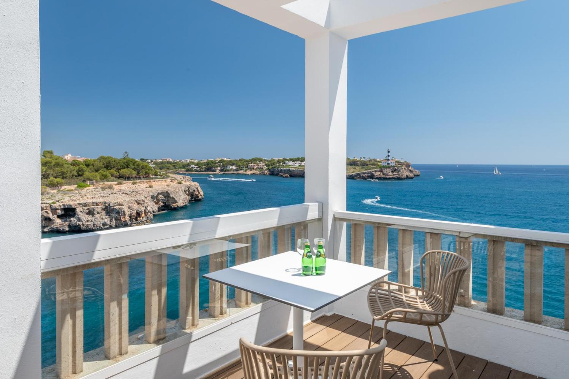 Superior One-Bedroom Apartment With Sea View thumbnail 6