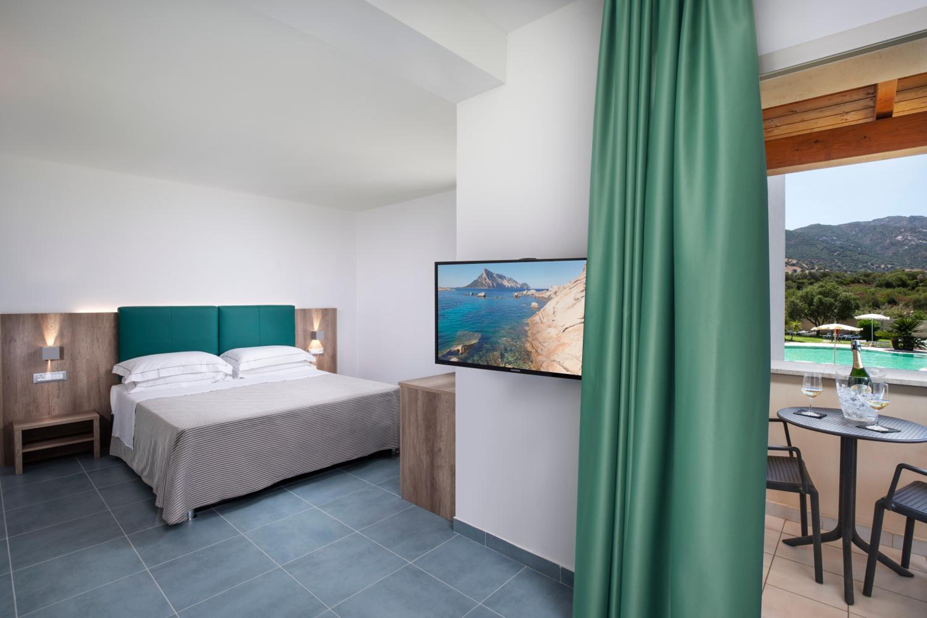 Superior Double Room - Photo 1