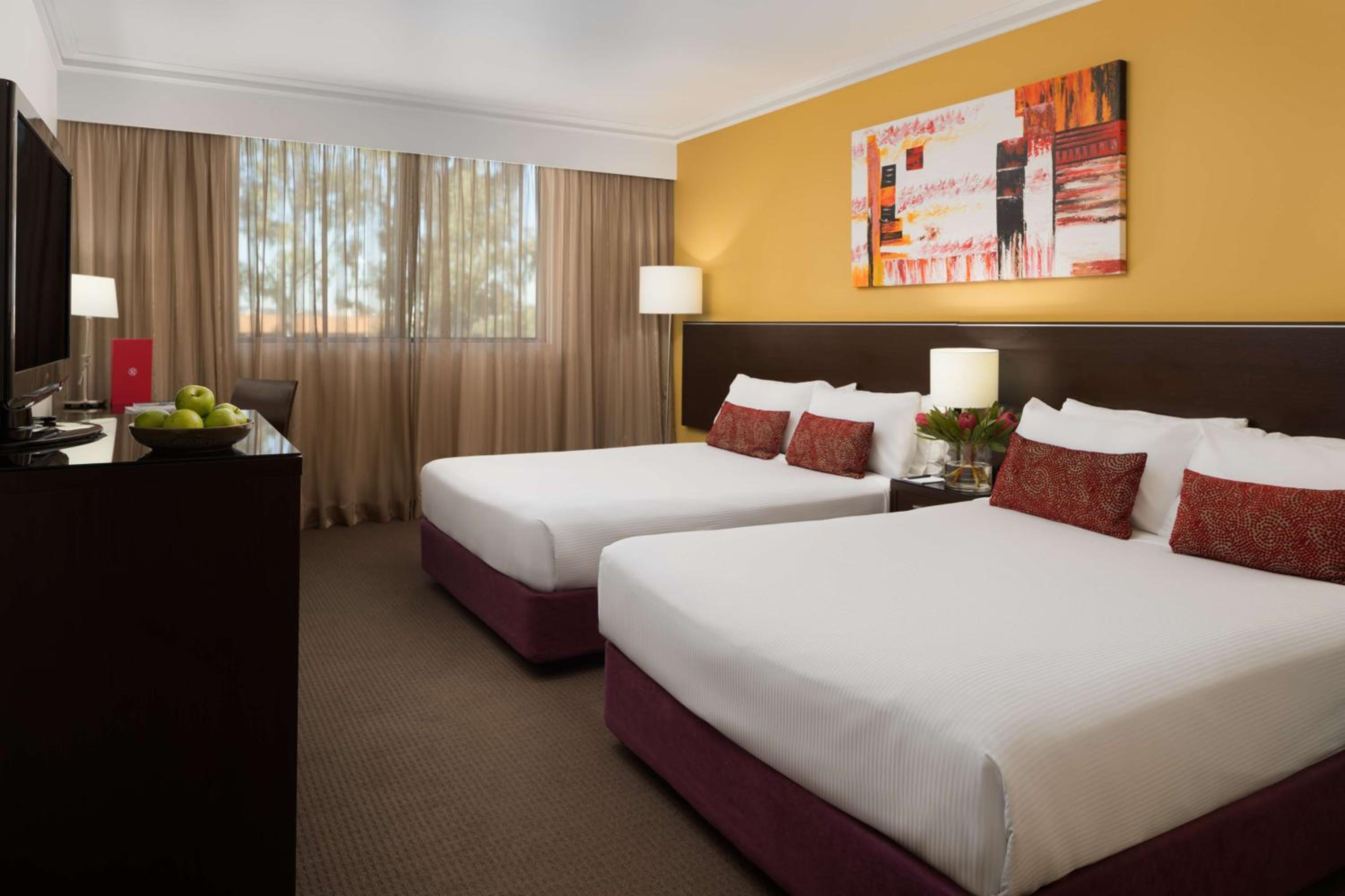 Superior Room with 2 Double Beds - Photo 6