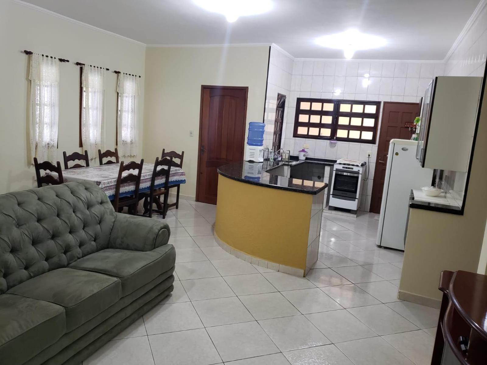 Three-Bedroom House photo 3