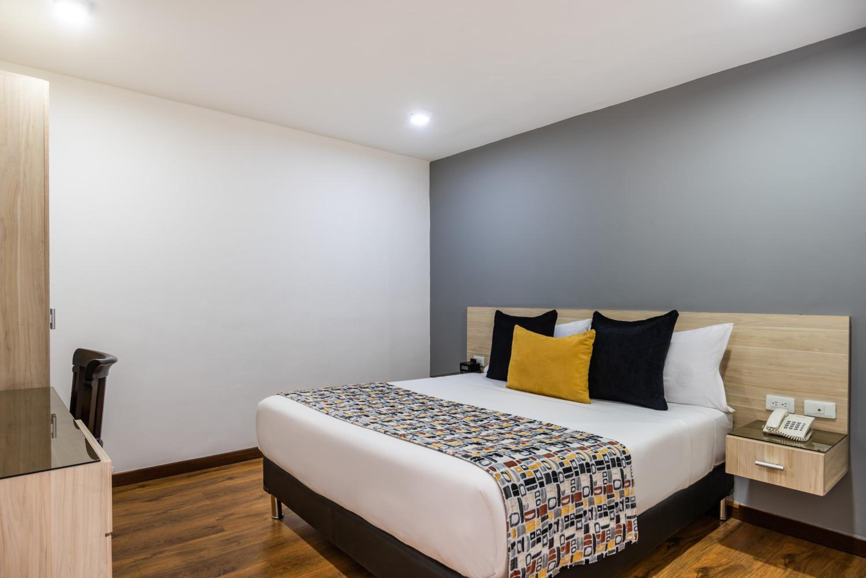 Economy Double Room with No Window
