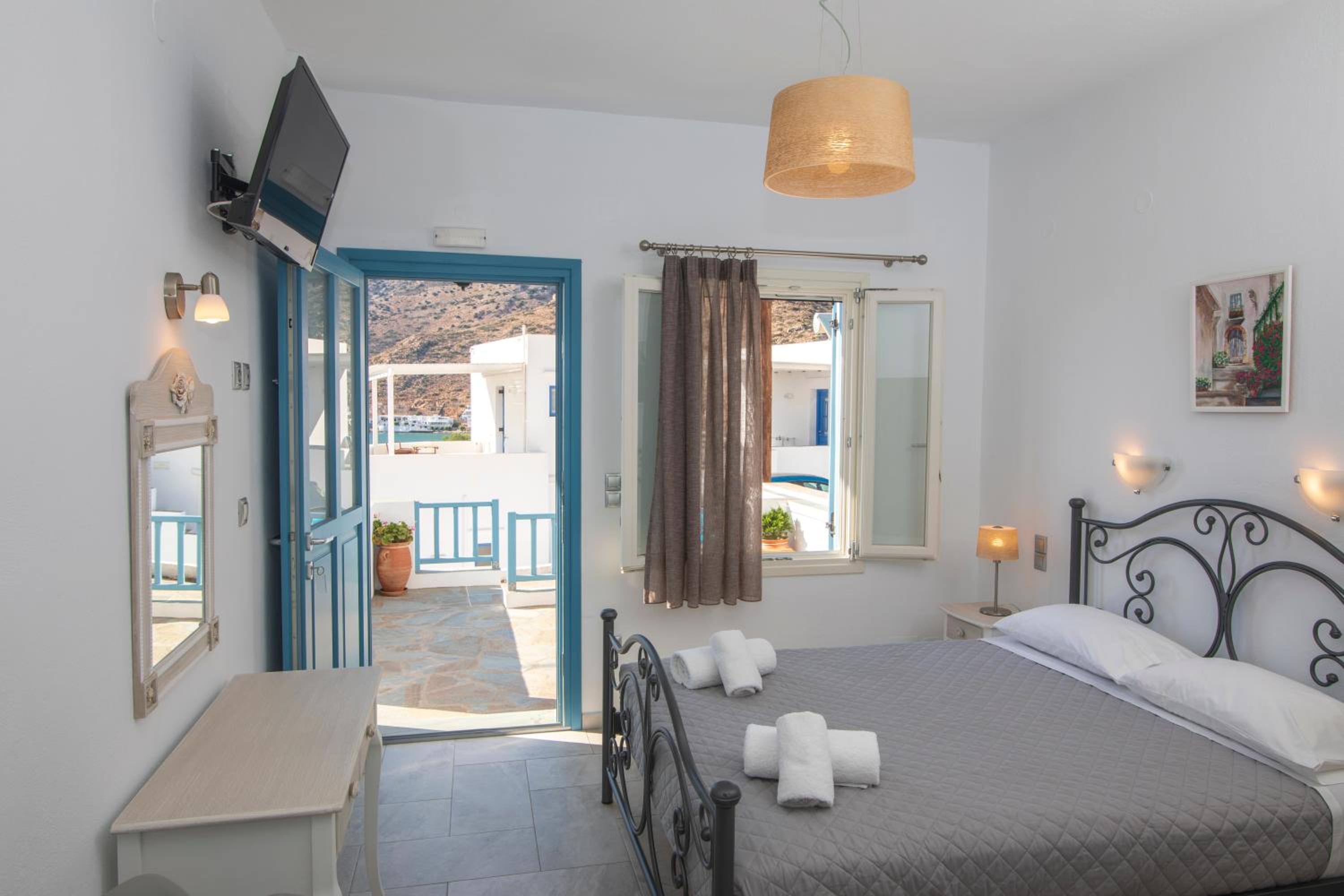 Double Room photo 3