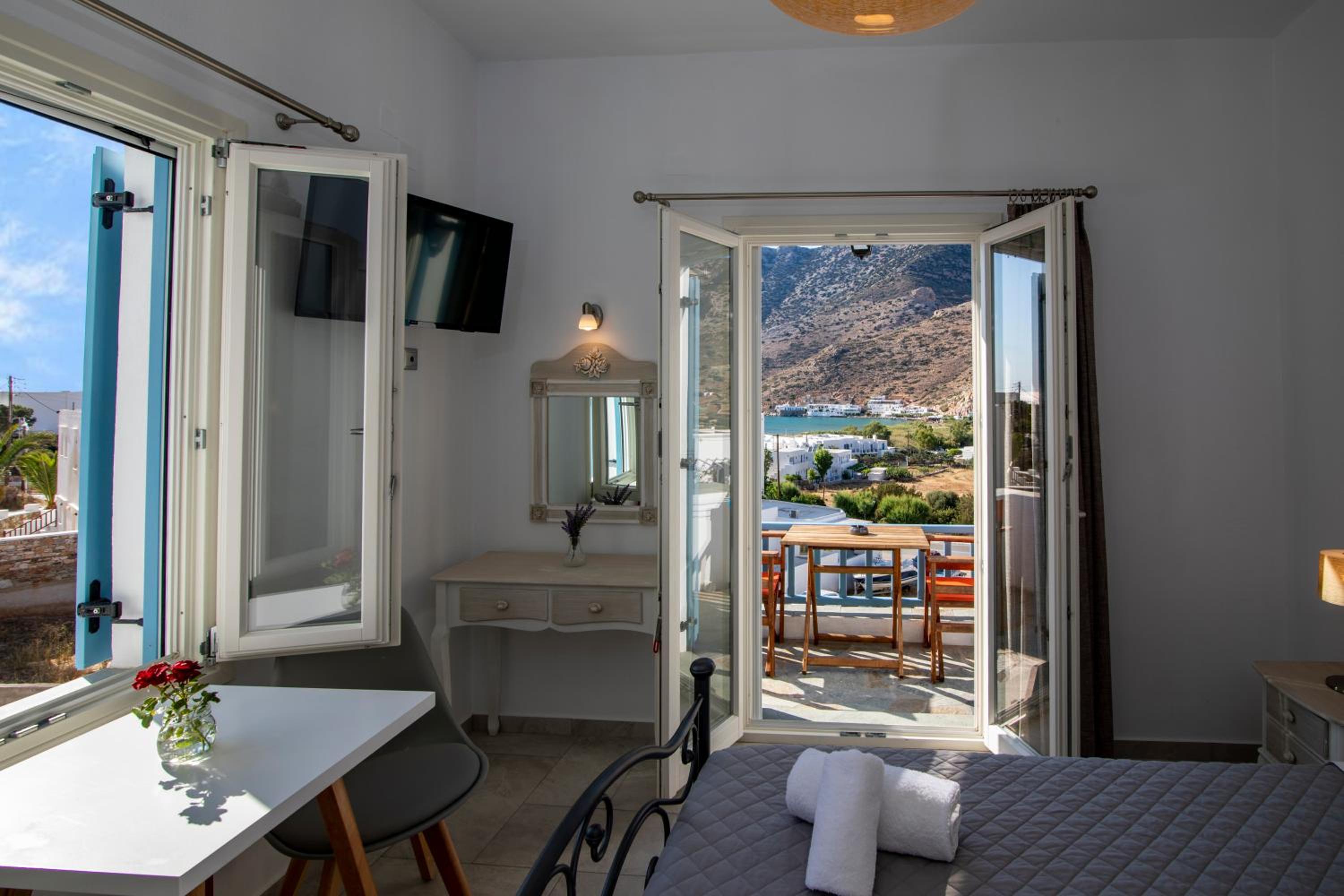 Quadruple Room with Sea View photo 3