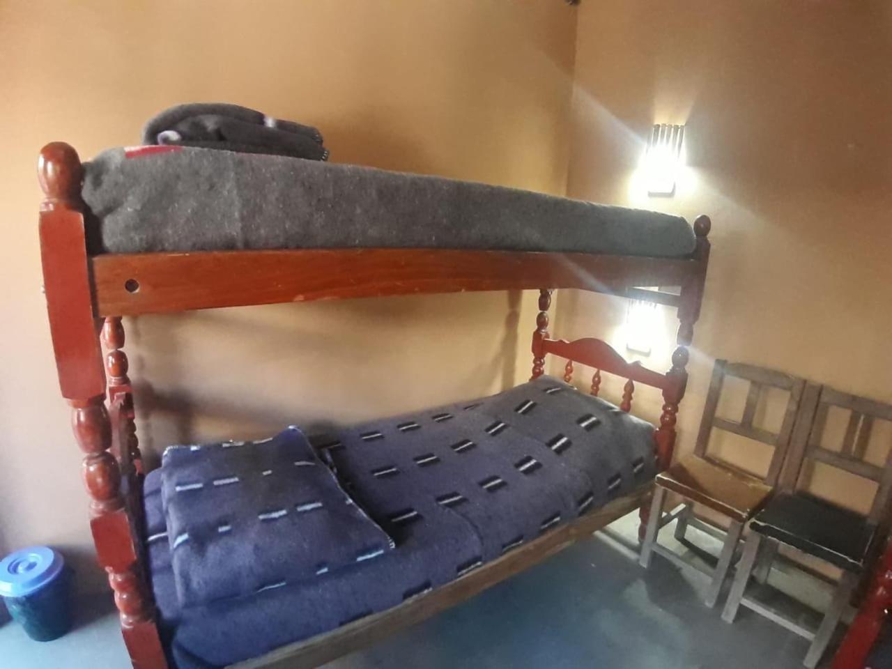 Bed in 6-Bed Mixed Dormitory Room photo 2