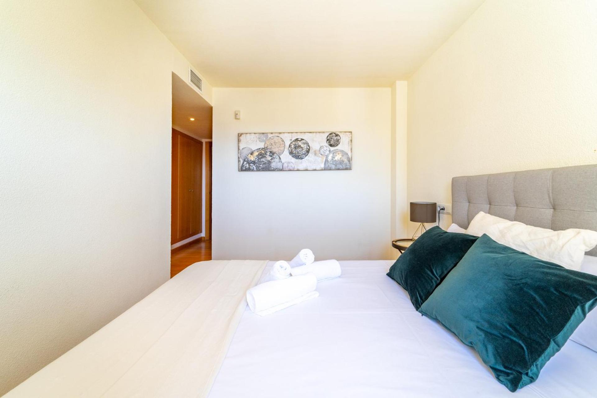 Penthouse Apartment - Photo 8