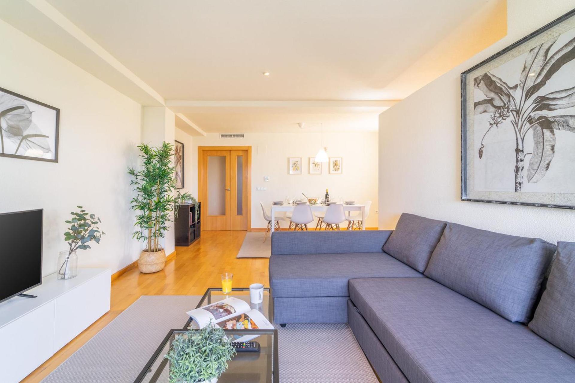 Penthouse Apartment - Photo 25