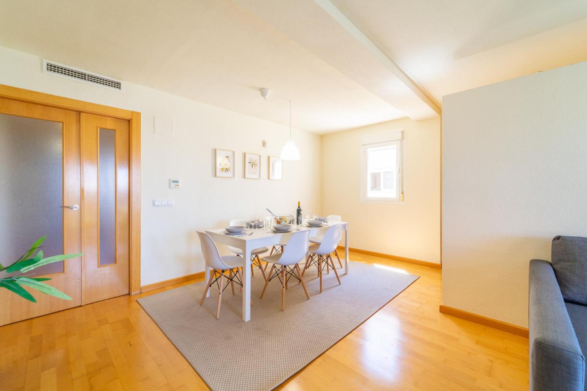 Penthouse Apartment - Photo 21