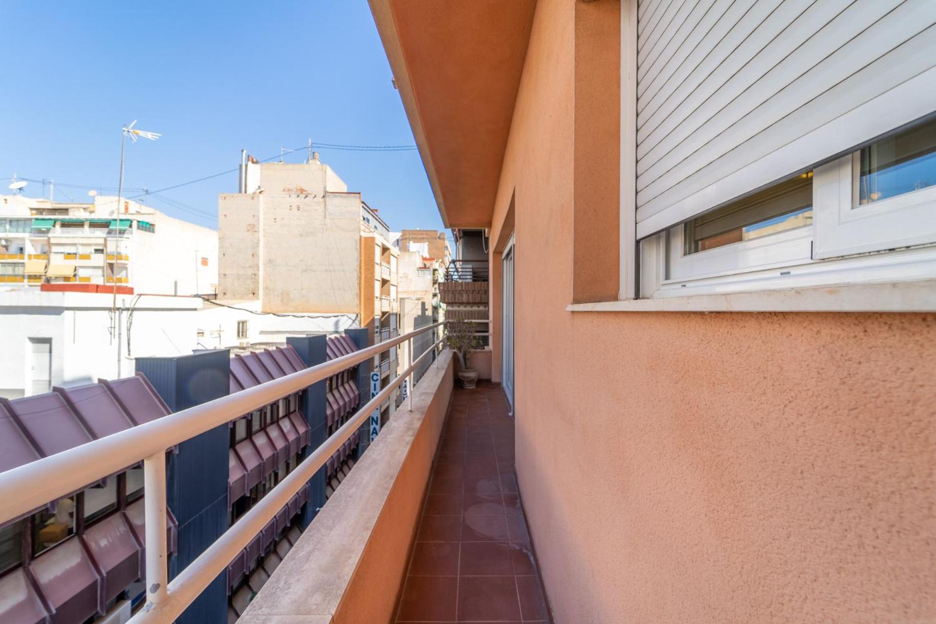 Apartment with Balcony - Photo 47