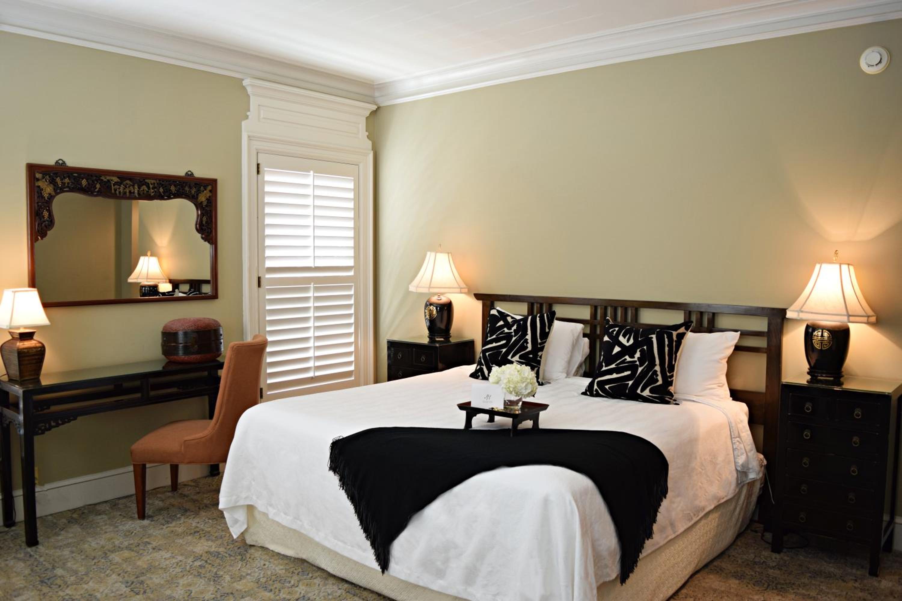 1 King Bed, Luxury Room, Non-Smoking - Photo 7