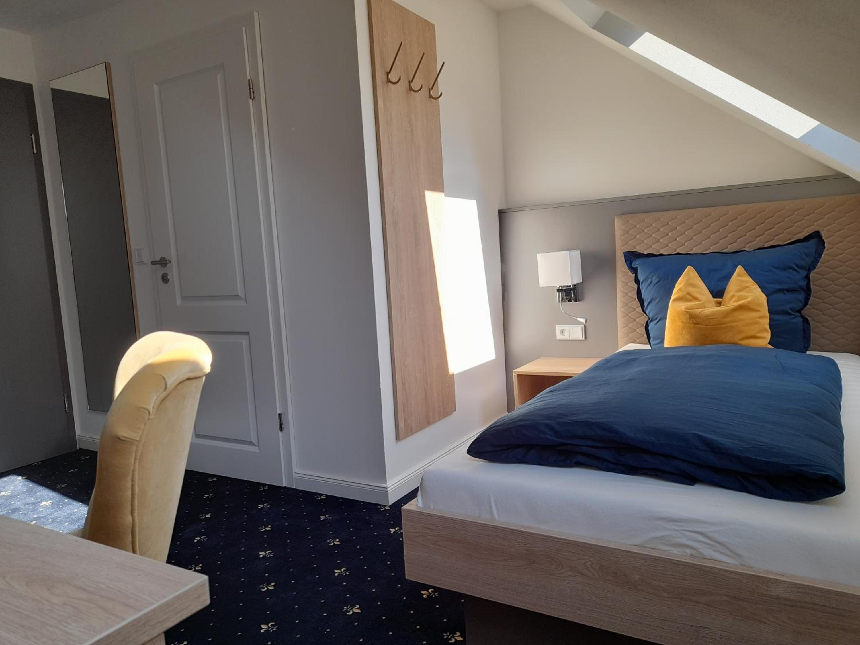 Single Room photo 3