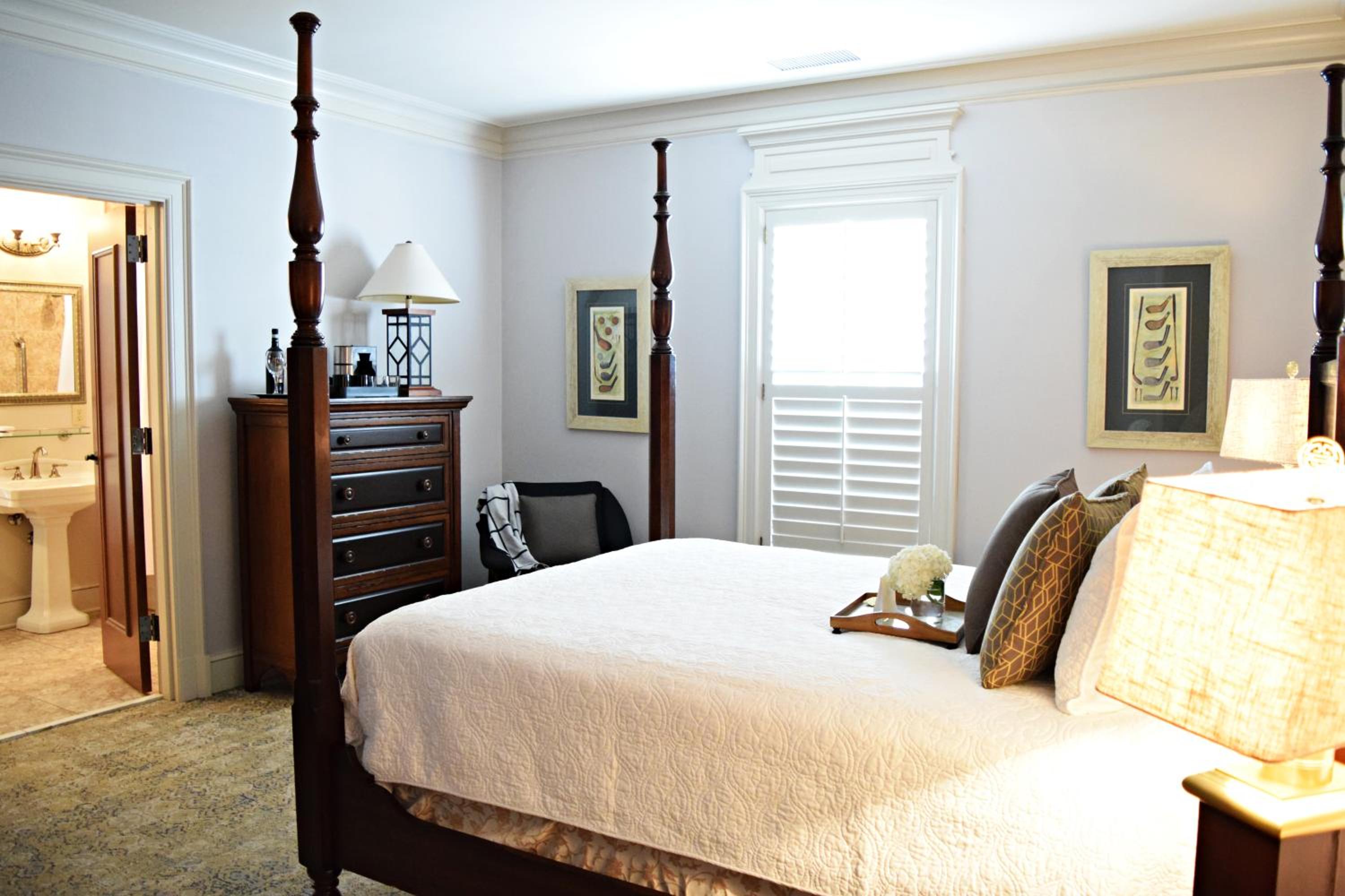 Deluxe Queen Room - Non-Smoking - Photo 6