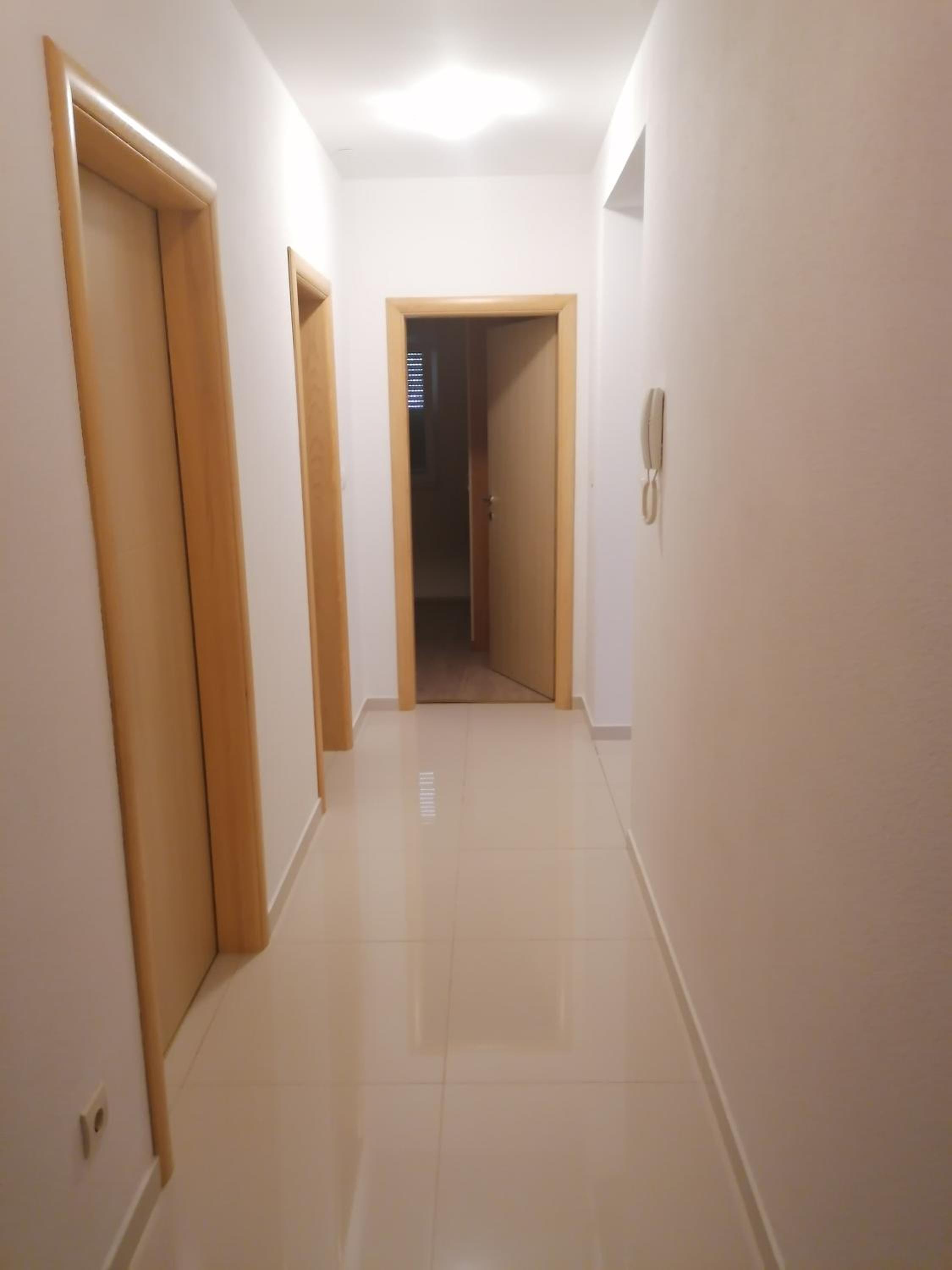 Three-Bedroom Apartment - Photo 17