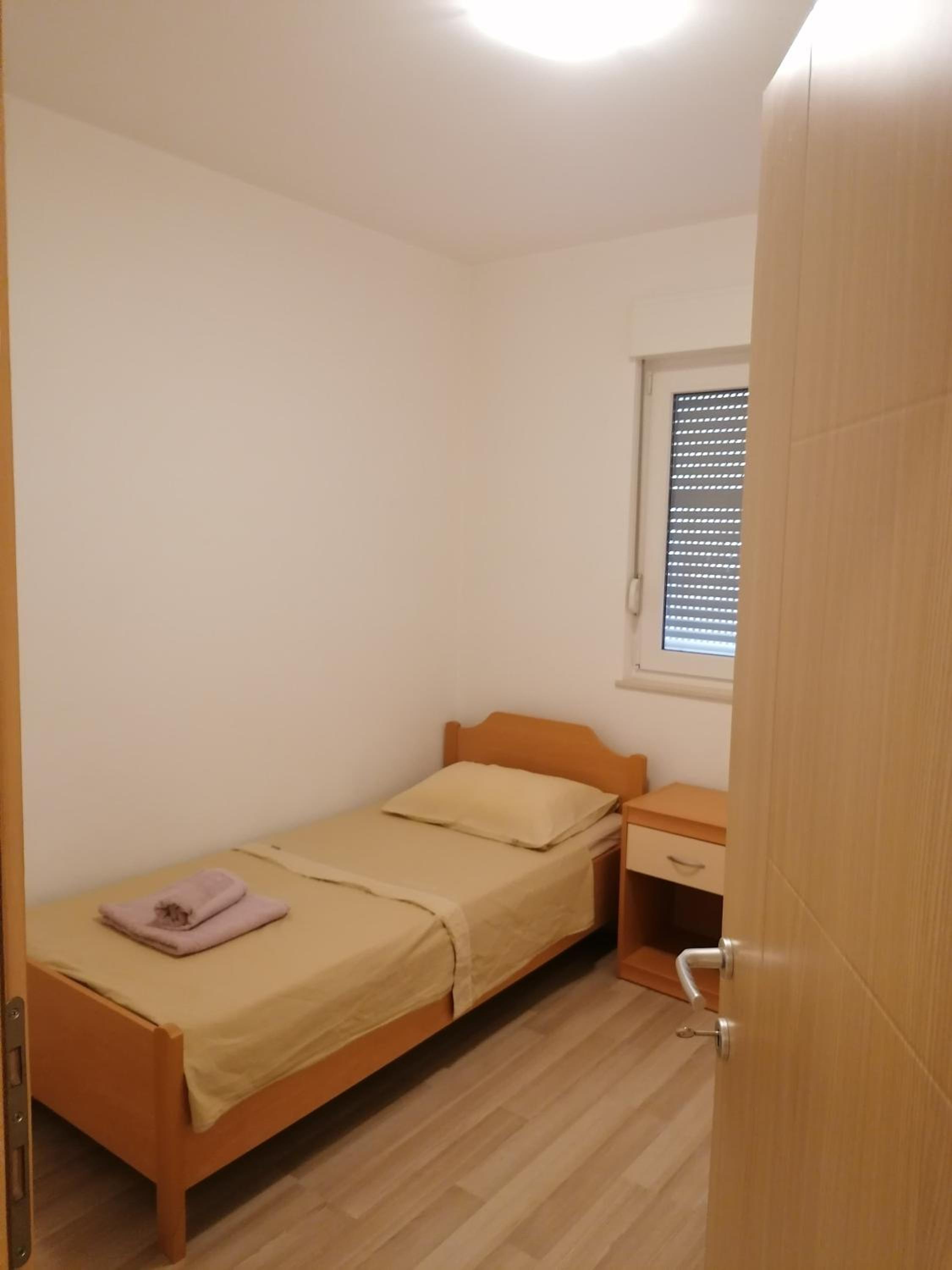 Three-Bedroom Apartment - Photo 8