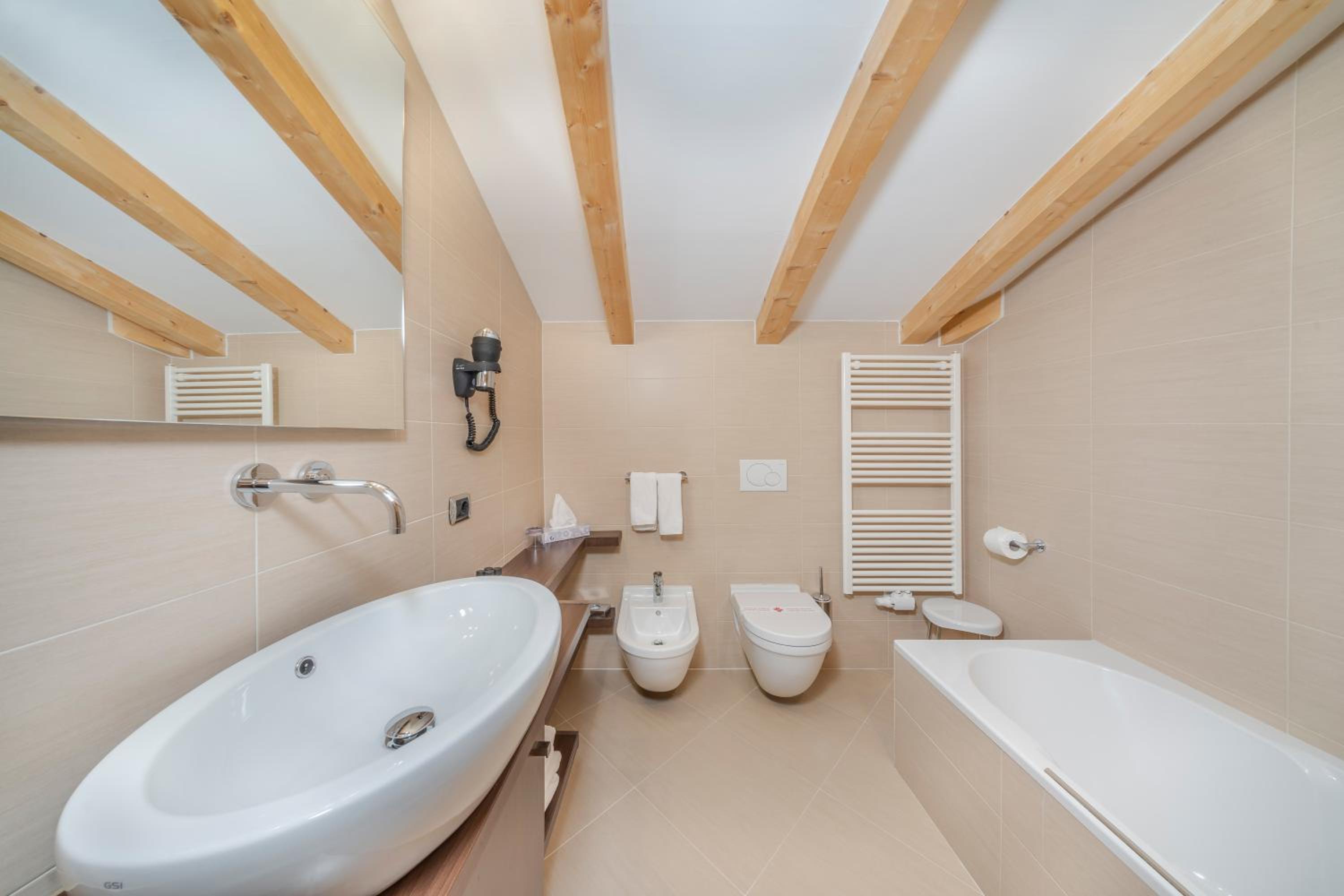 Junior Suite - Photo 4
