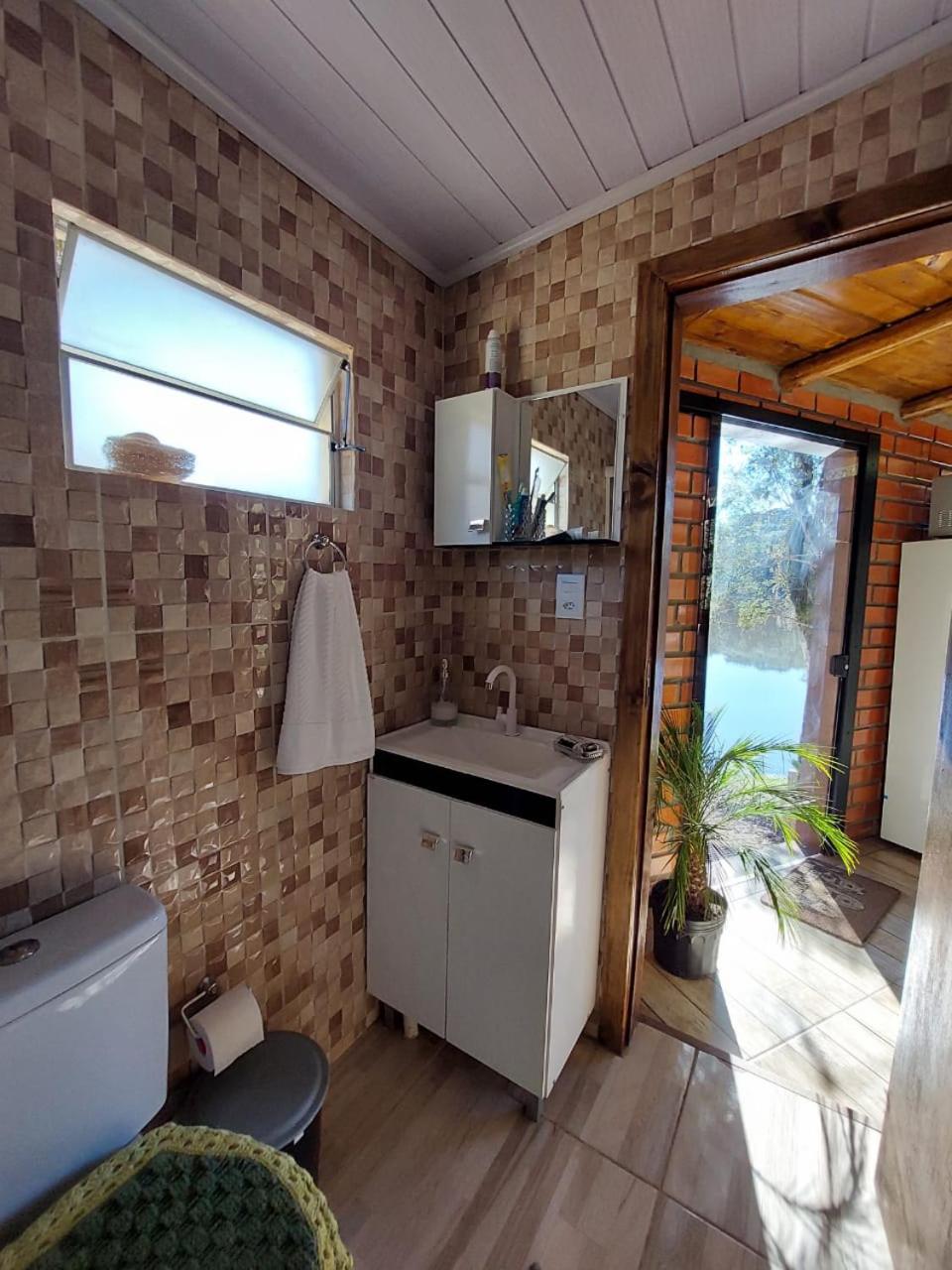 Superior King Suite - Photo 16
