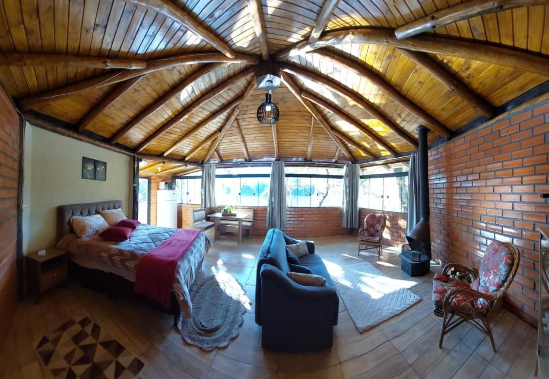 Superior King Suite - Photo 10
