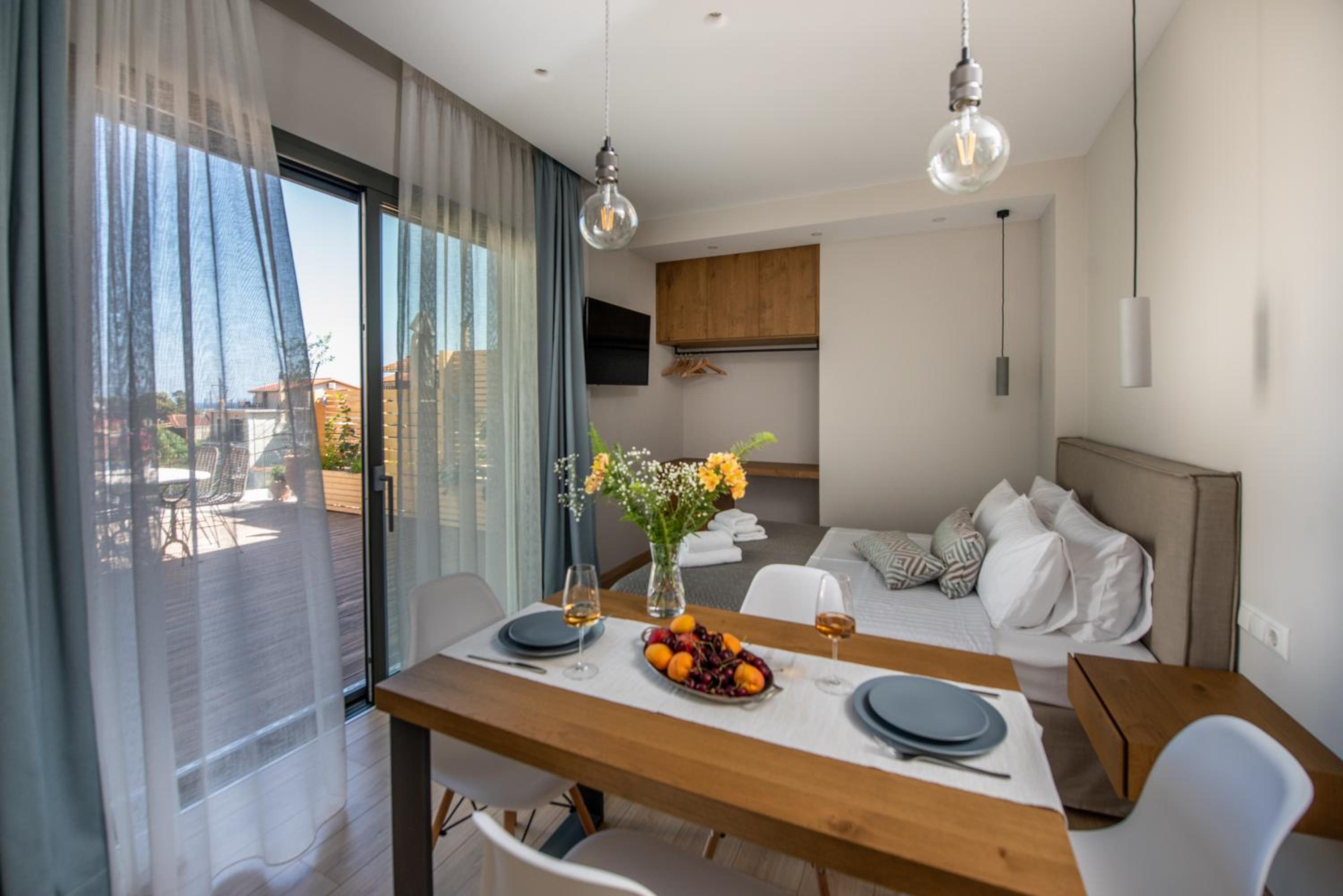 Deluxe Apartment