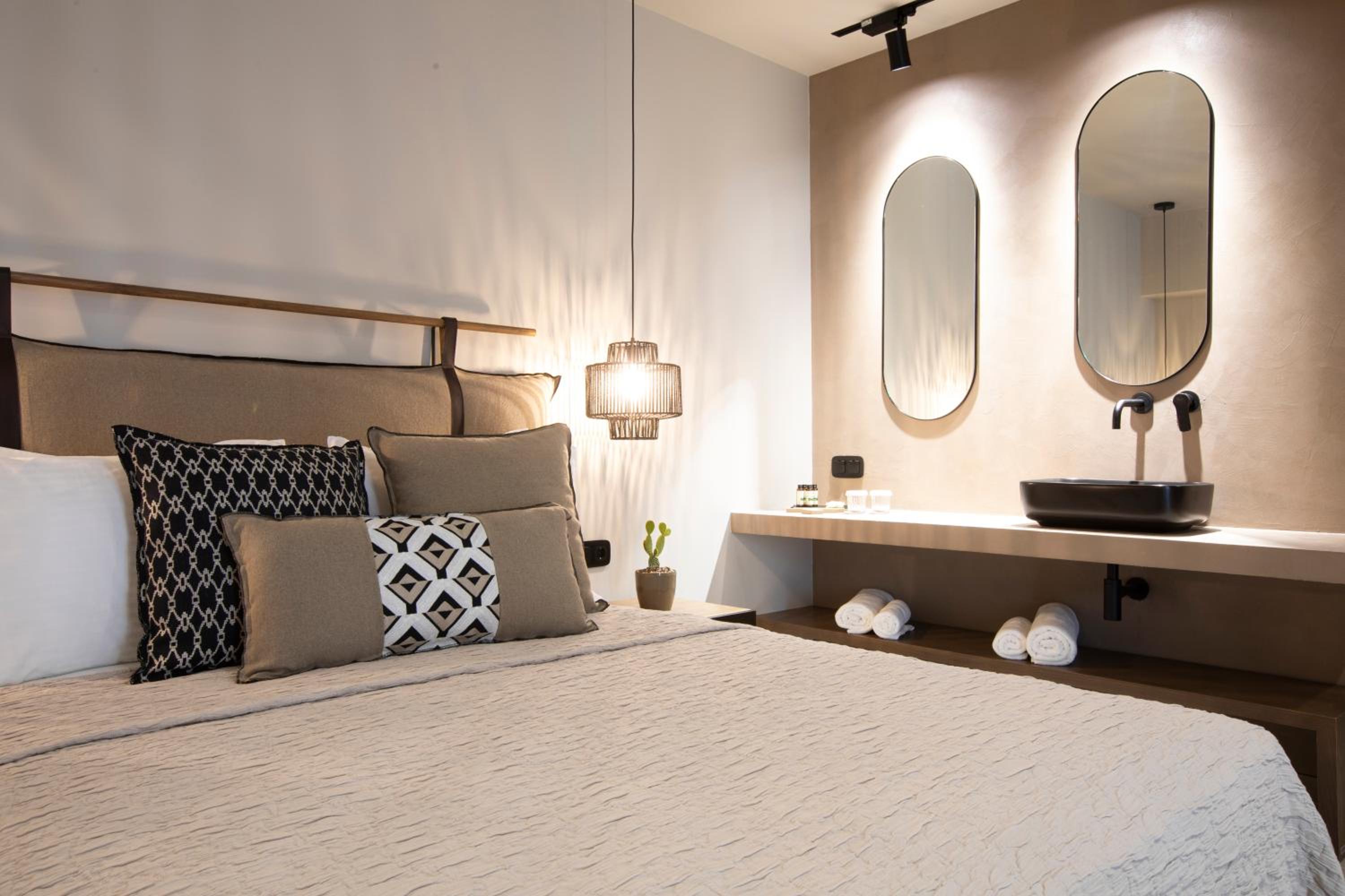 King Room with Mountain View
