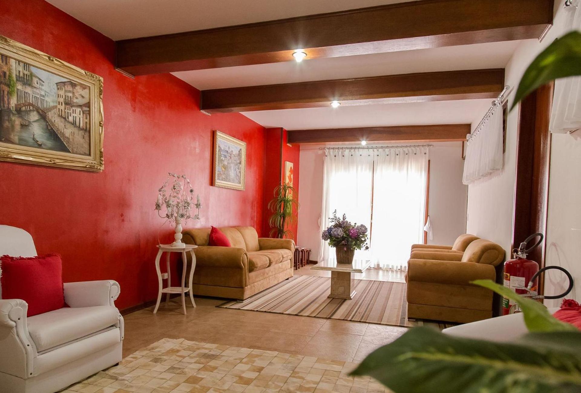 Superior Suite - Photo 26