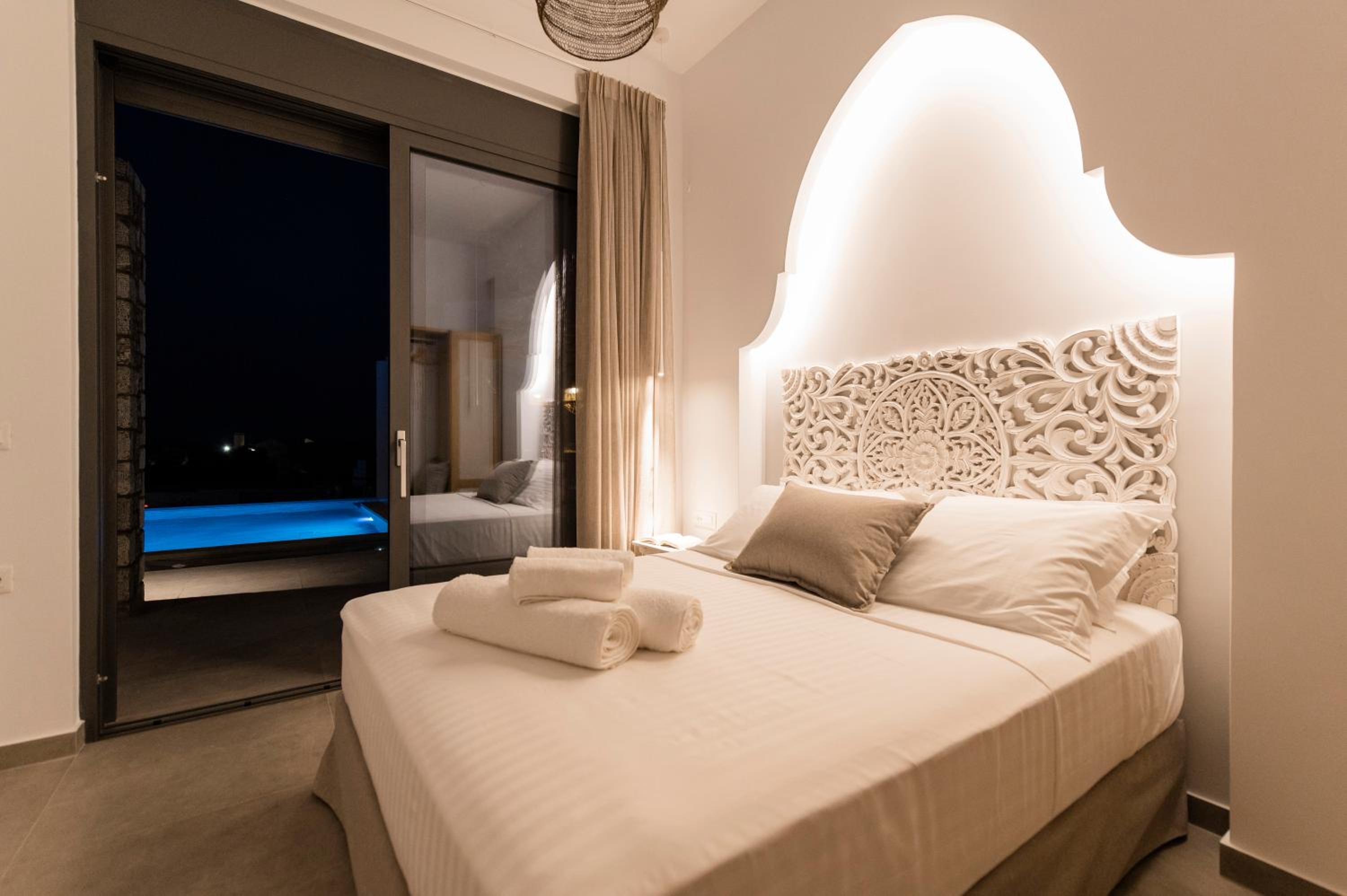 Villa With Private Pool