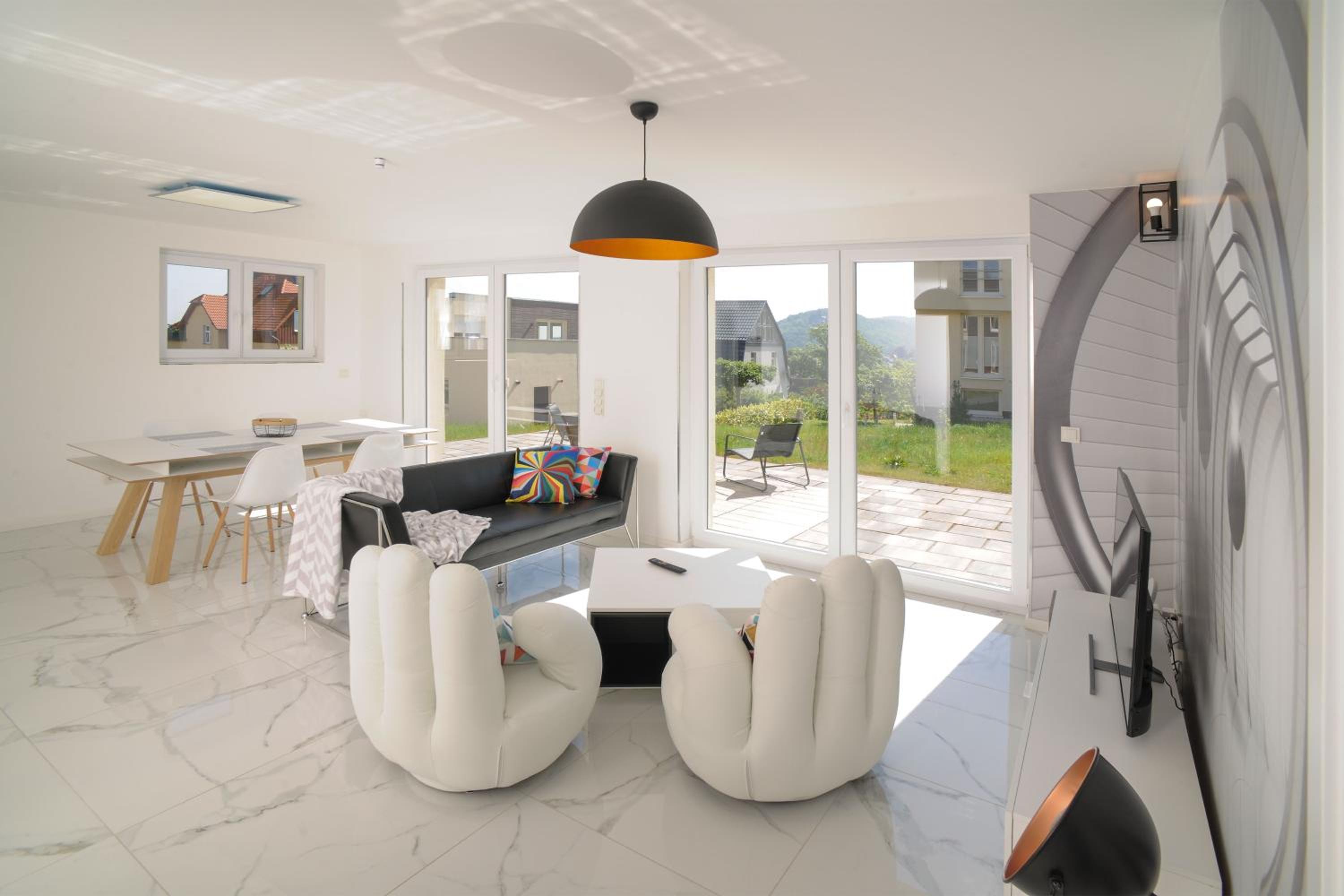 Two-Bedroom Apartment - Photo 9