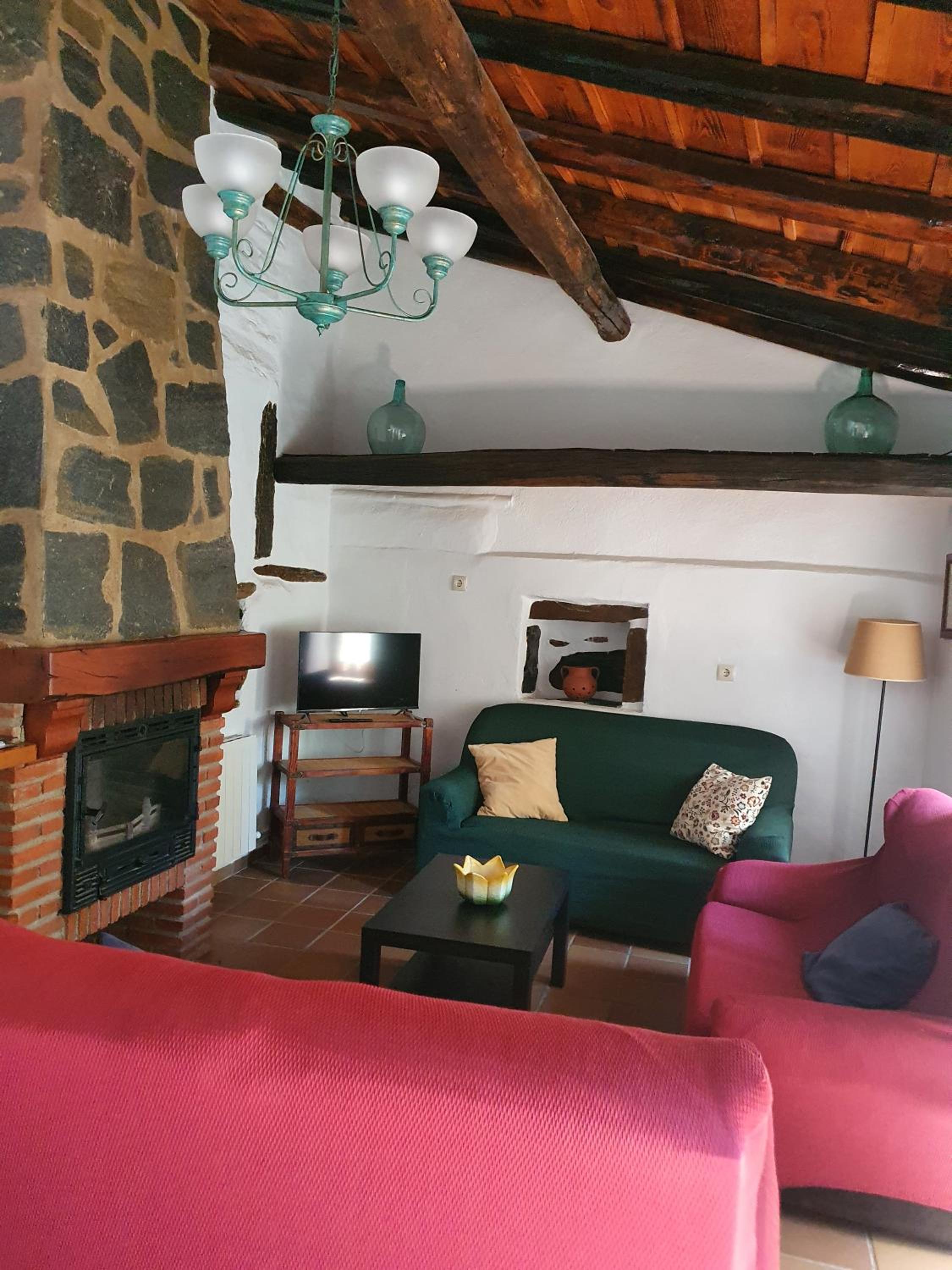 Casa de cuatro habitaciones