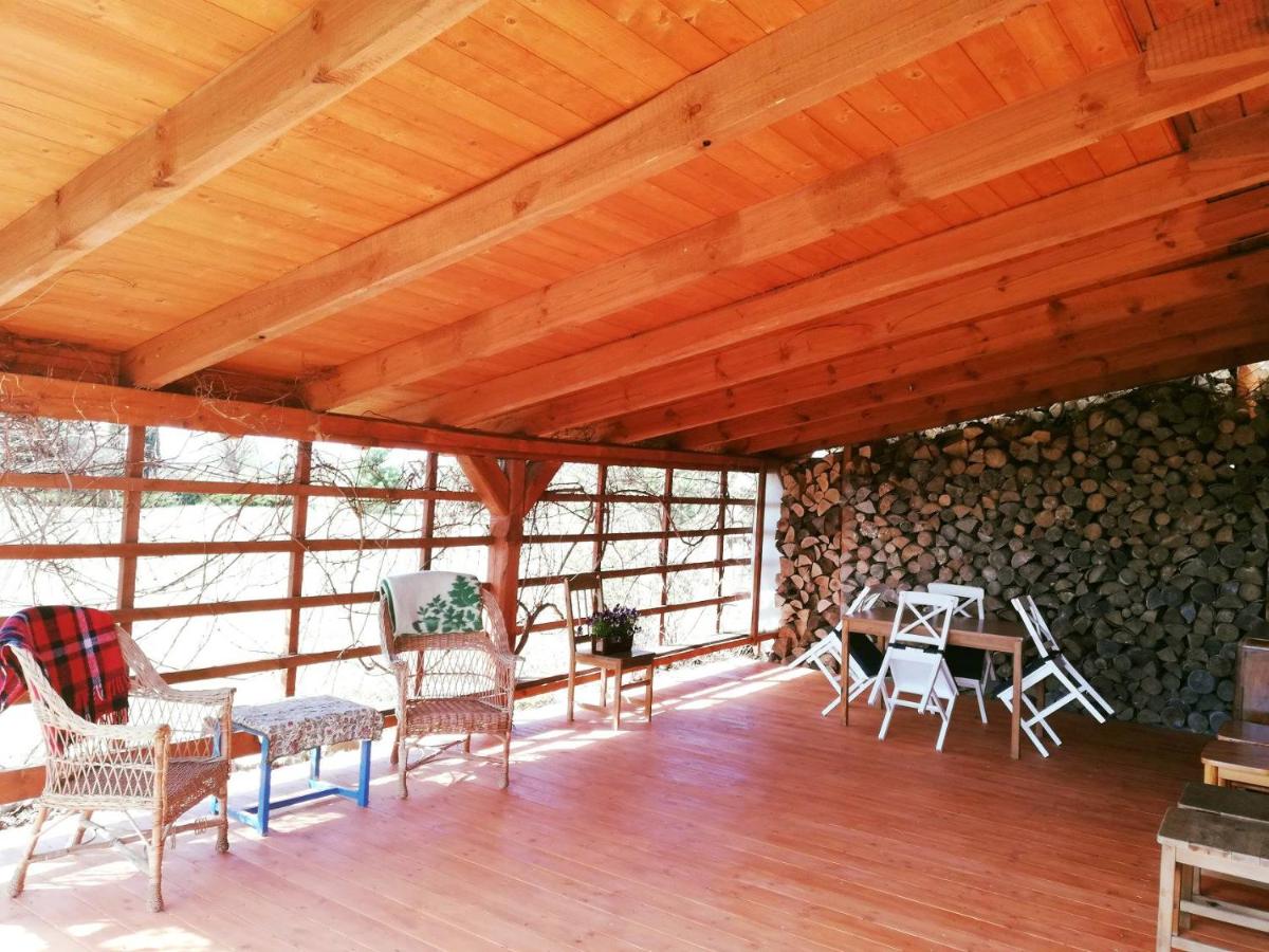 Family Room with Garden View - Photo 9