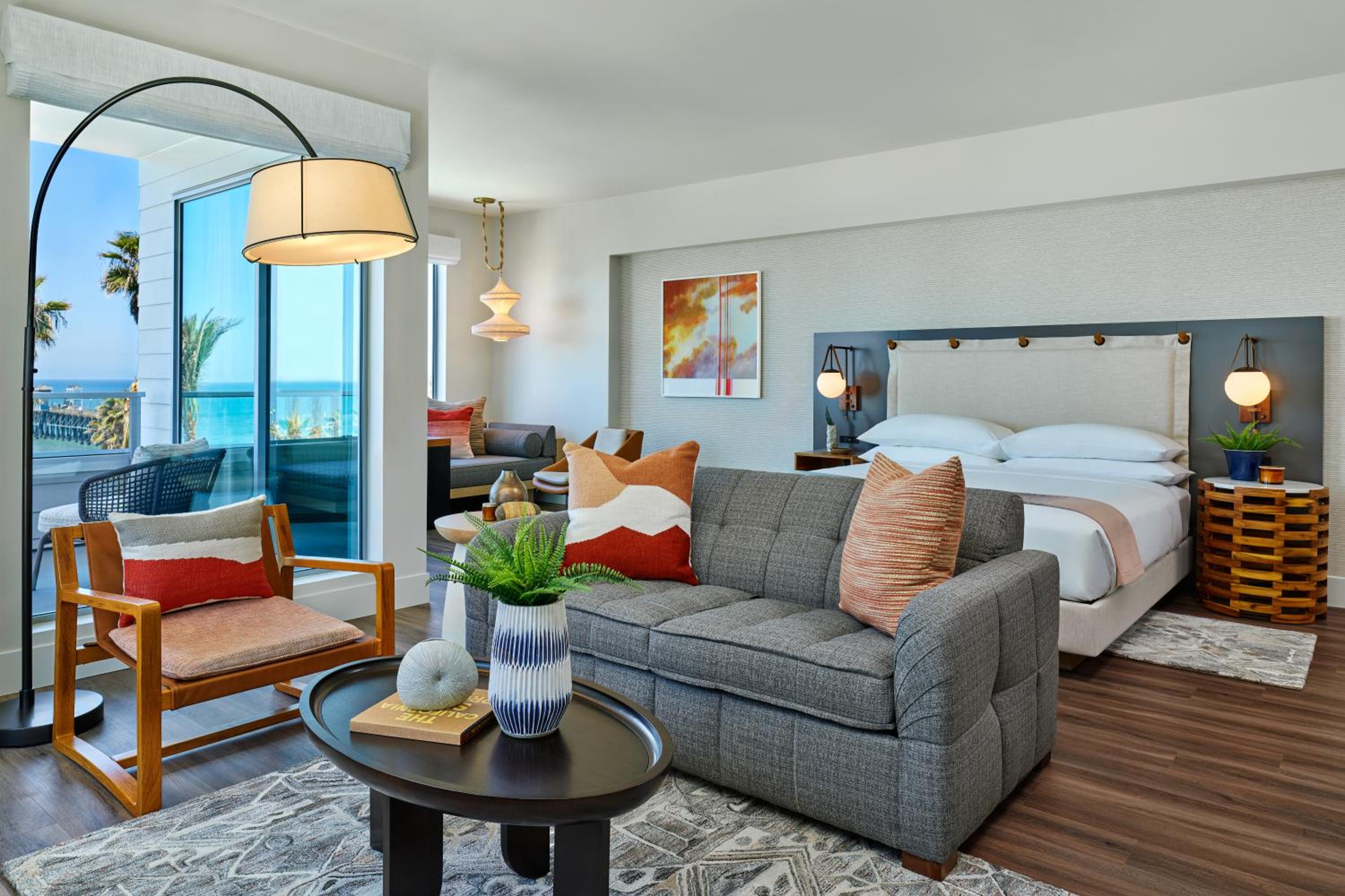Dreamscape Oceanfront Suite - Photo 6