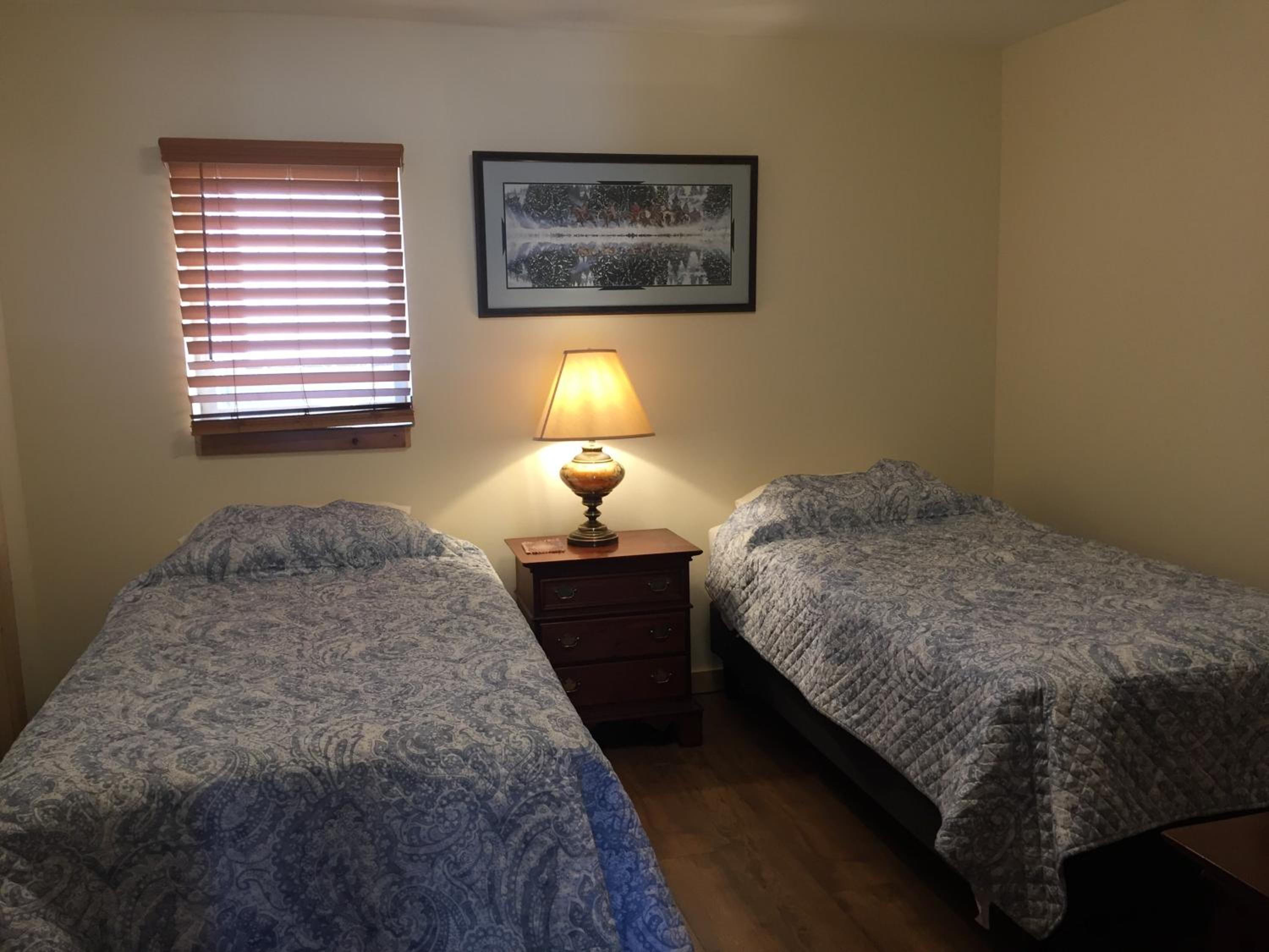 Deluxe King Suite - Photo 8
