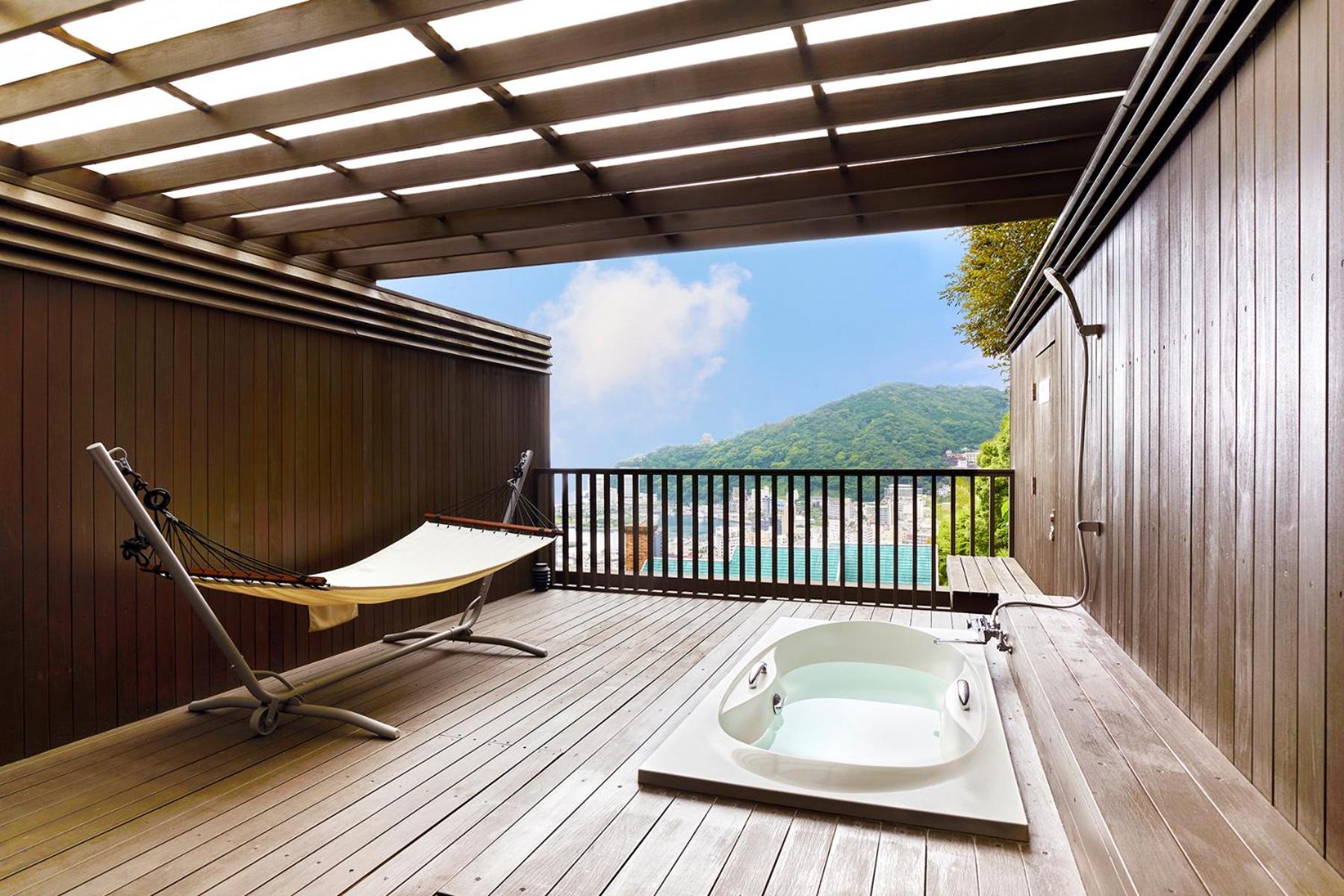 Deluxe Twin Room with Open-Air Bath and Shower Booth photo 2