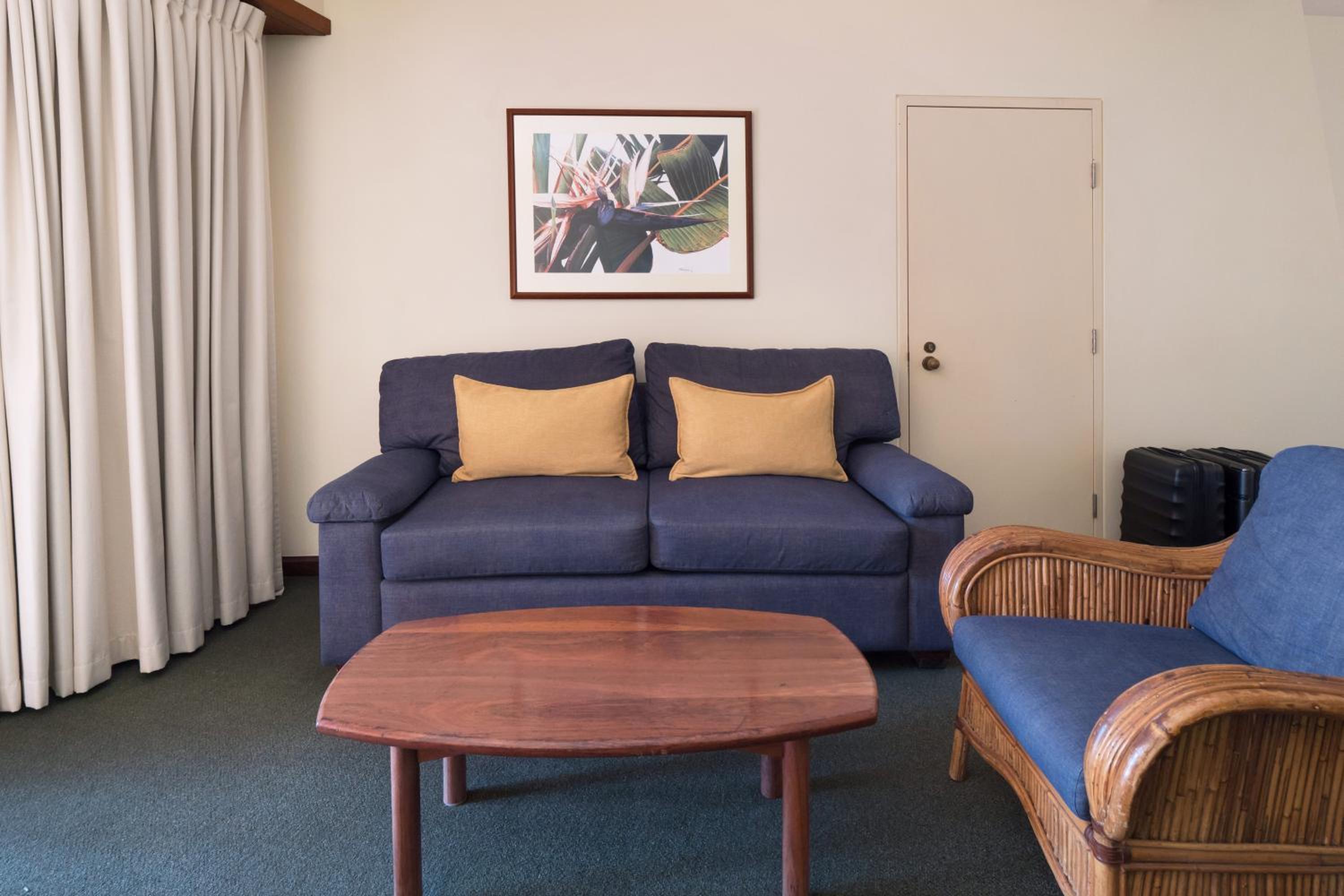 Classic King Suite with Sea View