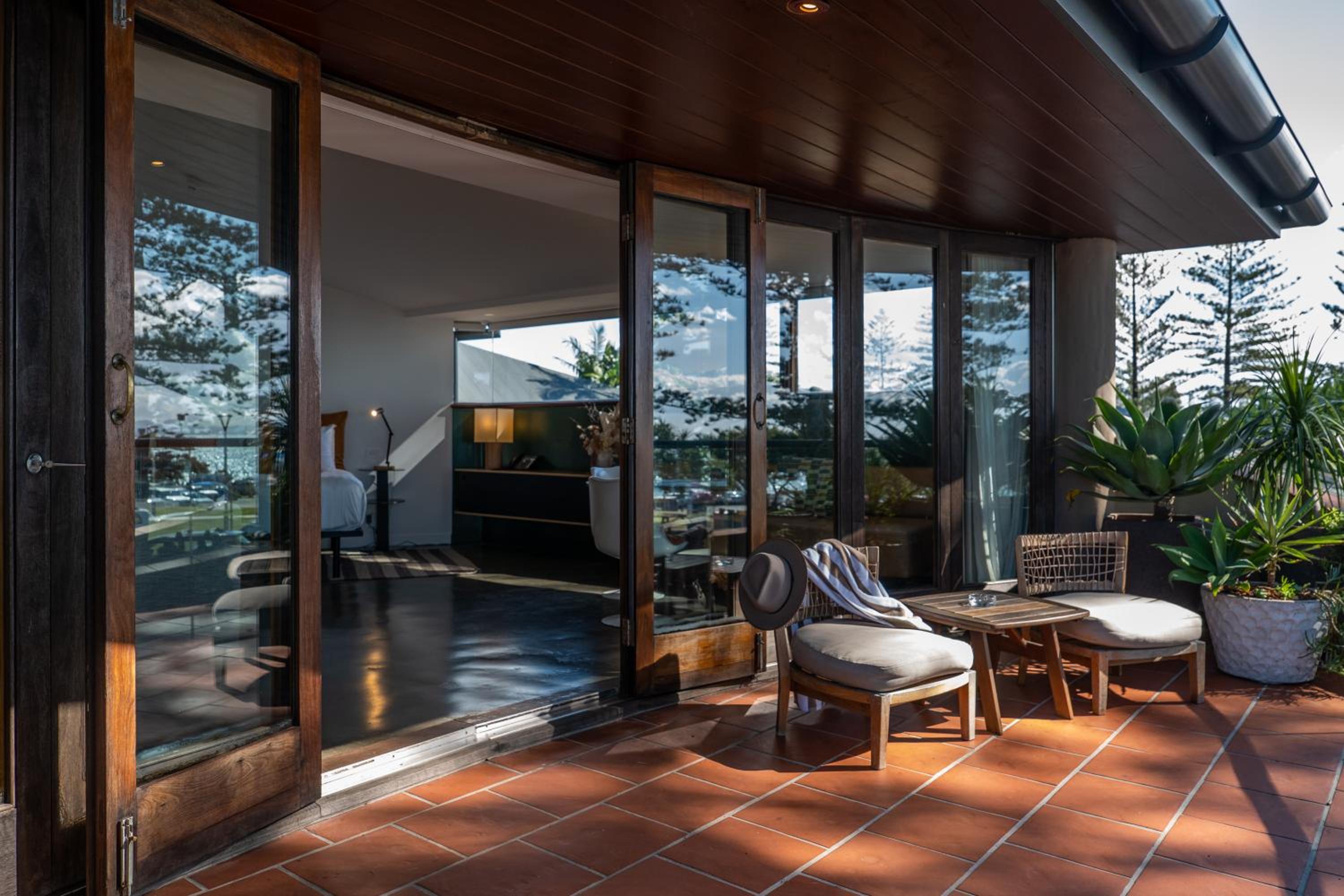 Penthouse Suite - Photo 6