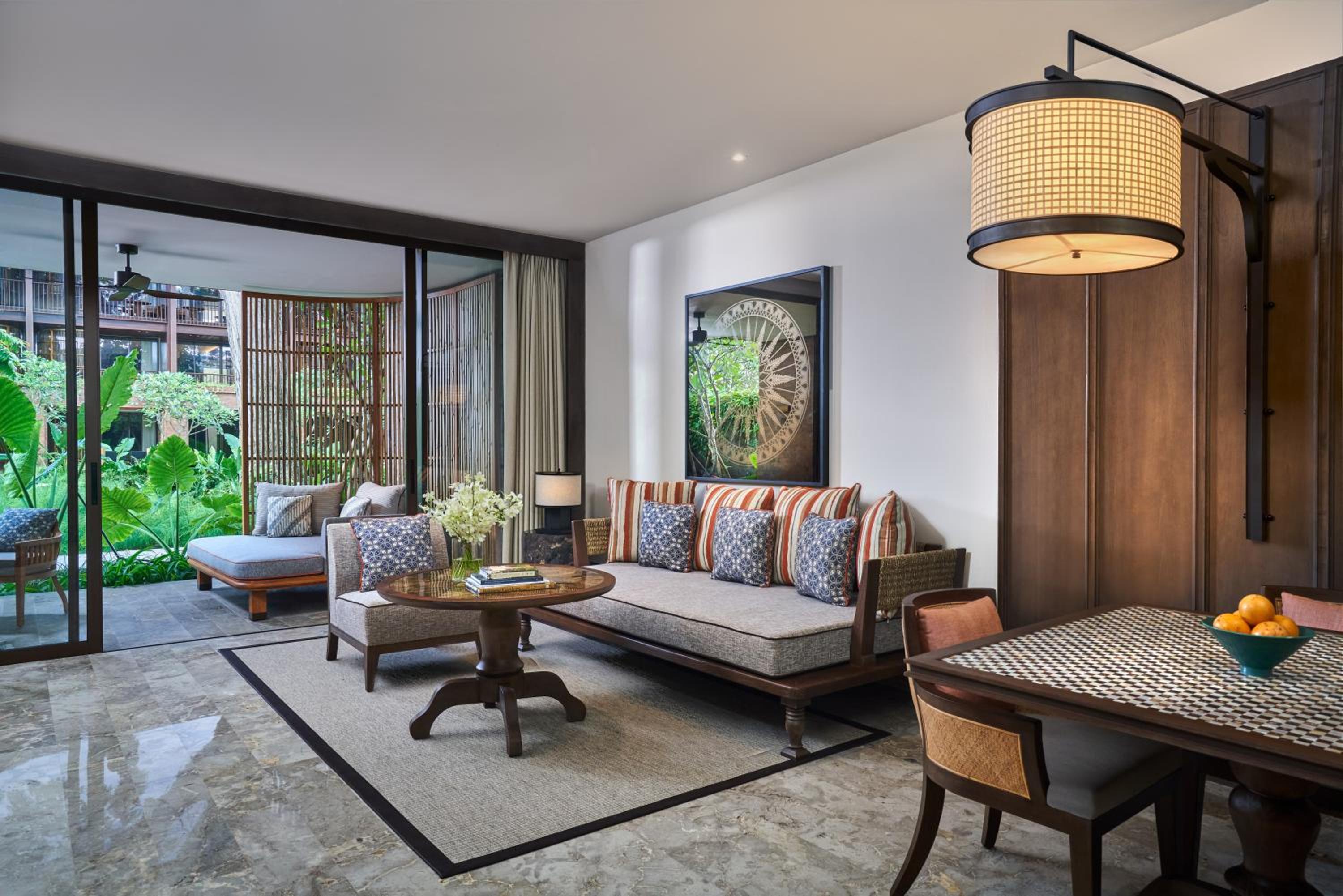 Deluxe Suite - Photo 5