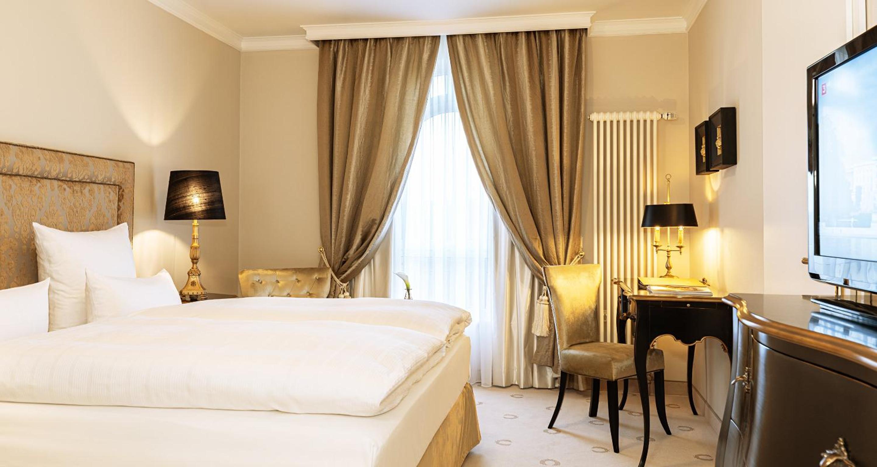 Superior Room - Photo 2