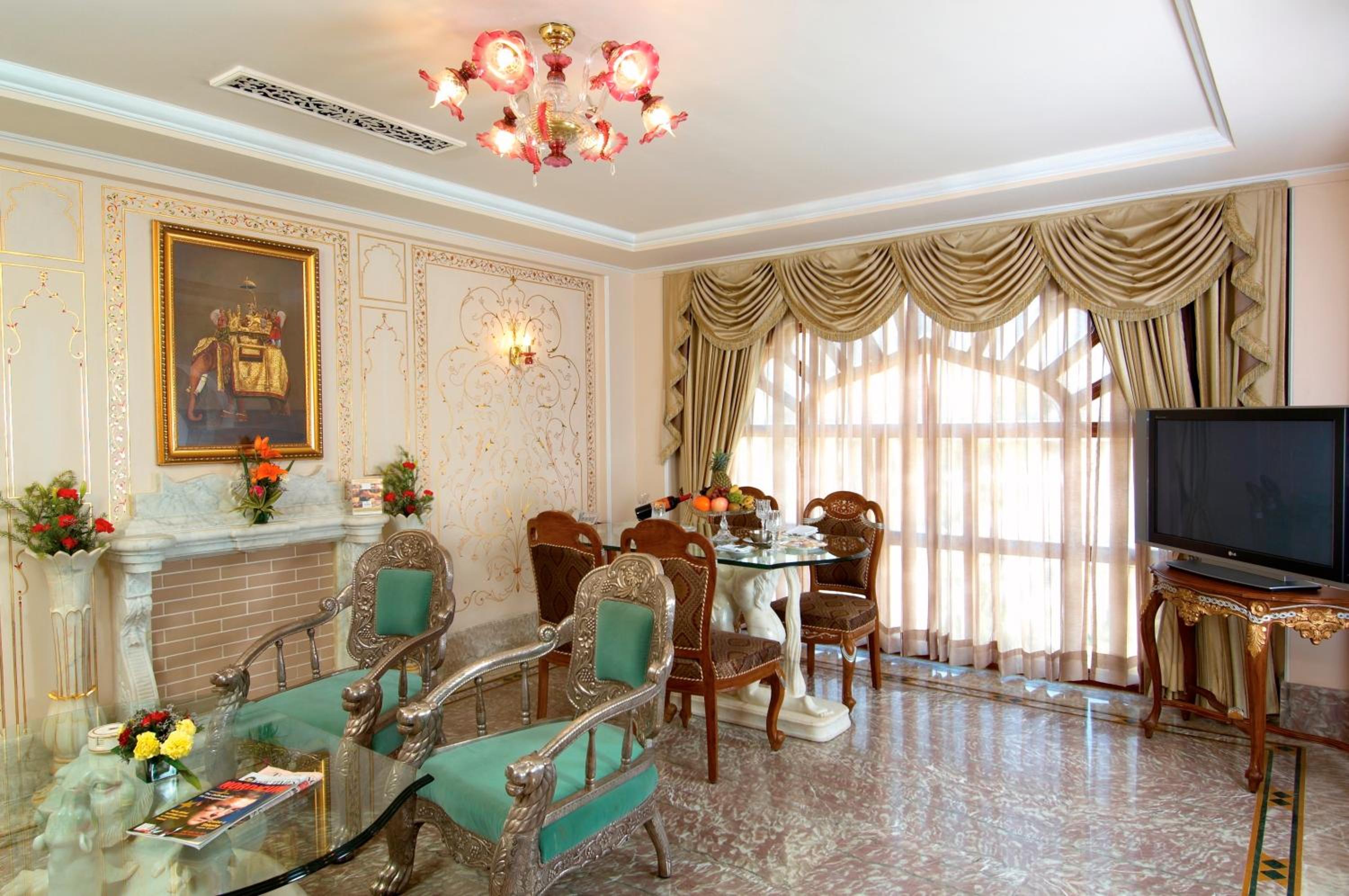 Maharaja Suite - Photo 2