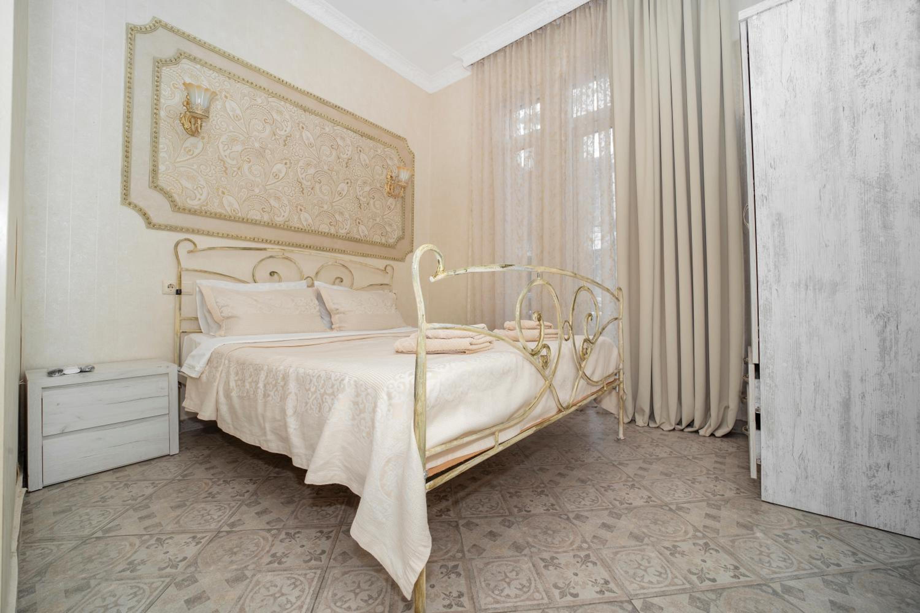Suite with Balcony