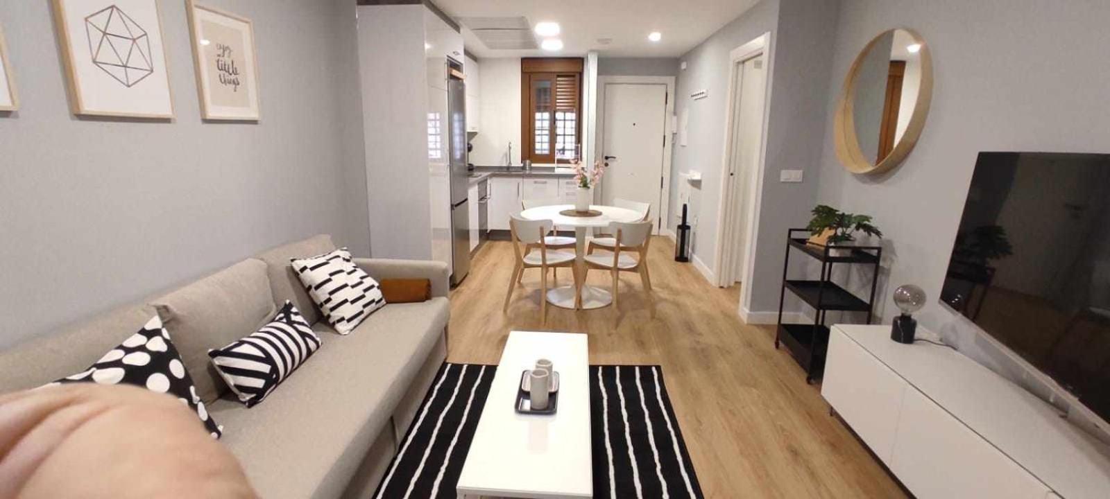 One-Bedroom Apartment