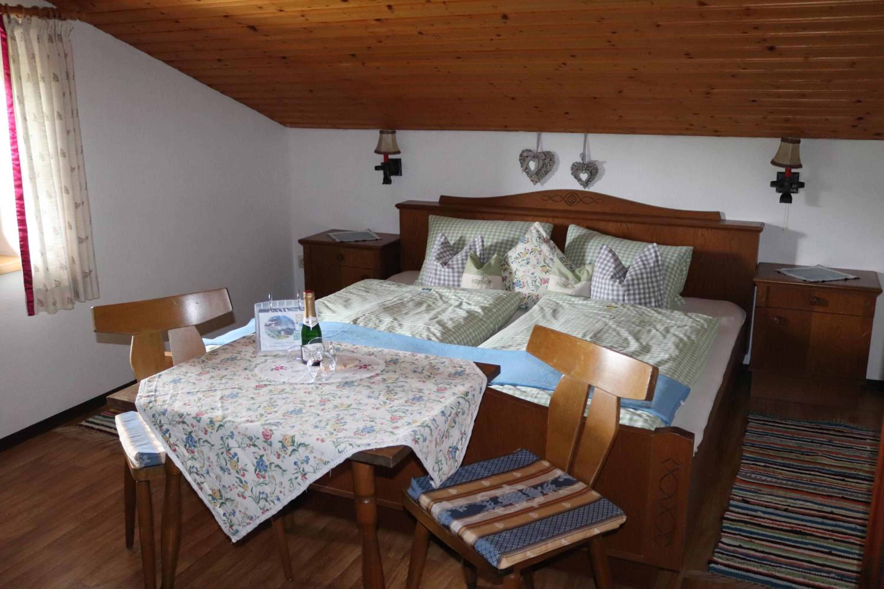 Double Room with Shared Toilet photo 1