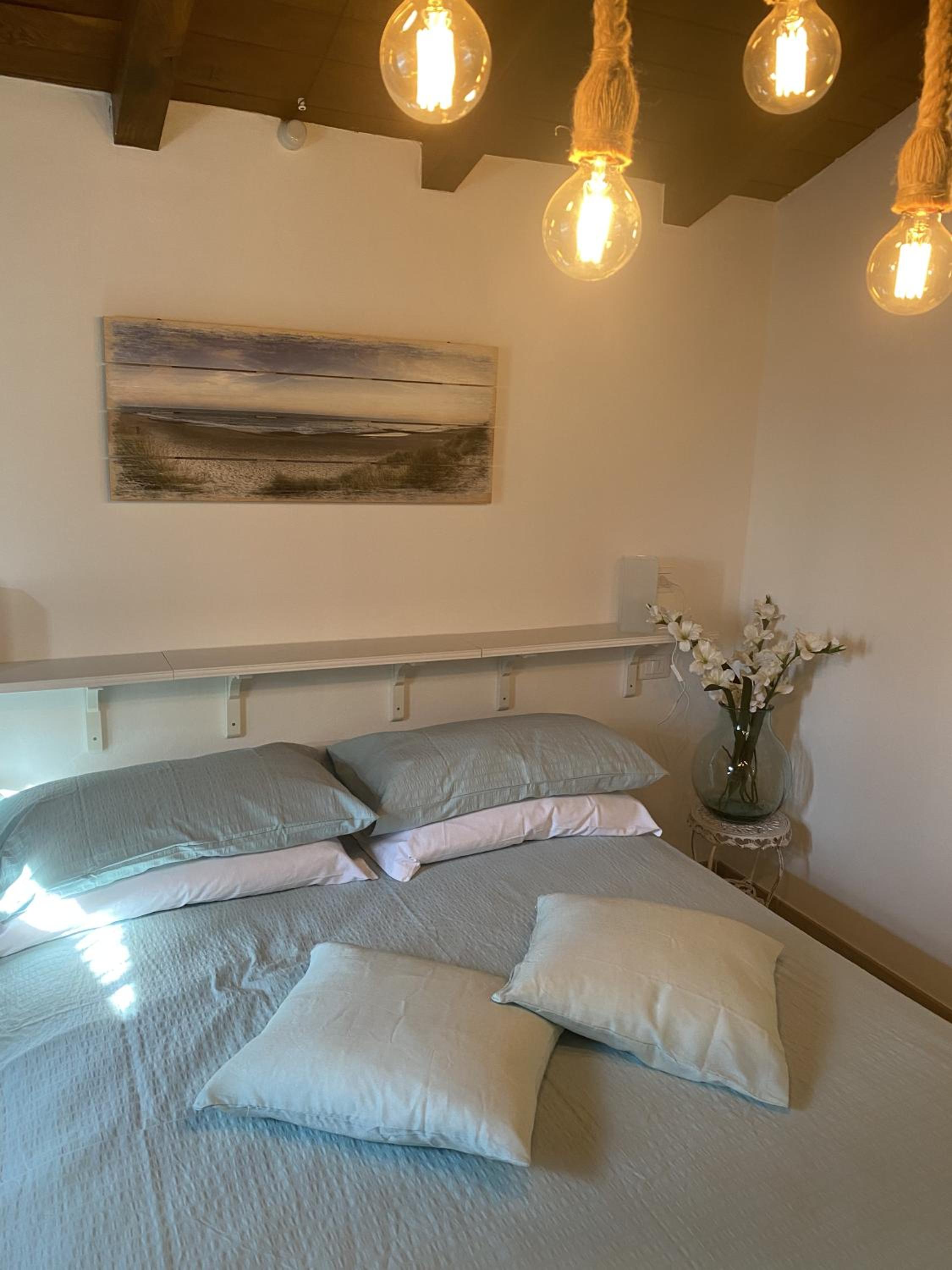 Large Double Room - Photo 36