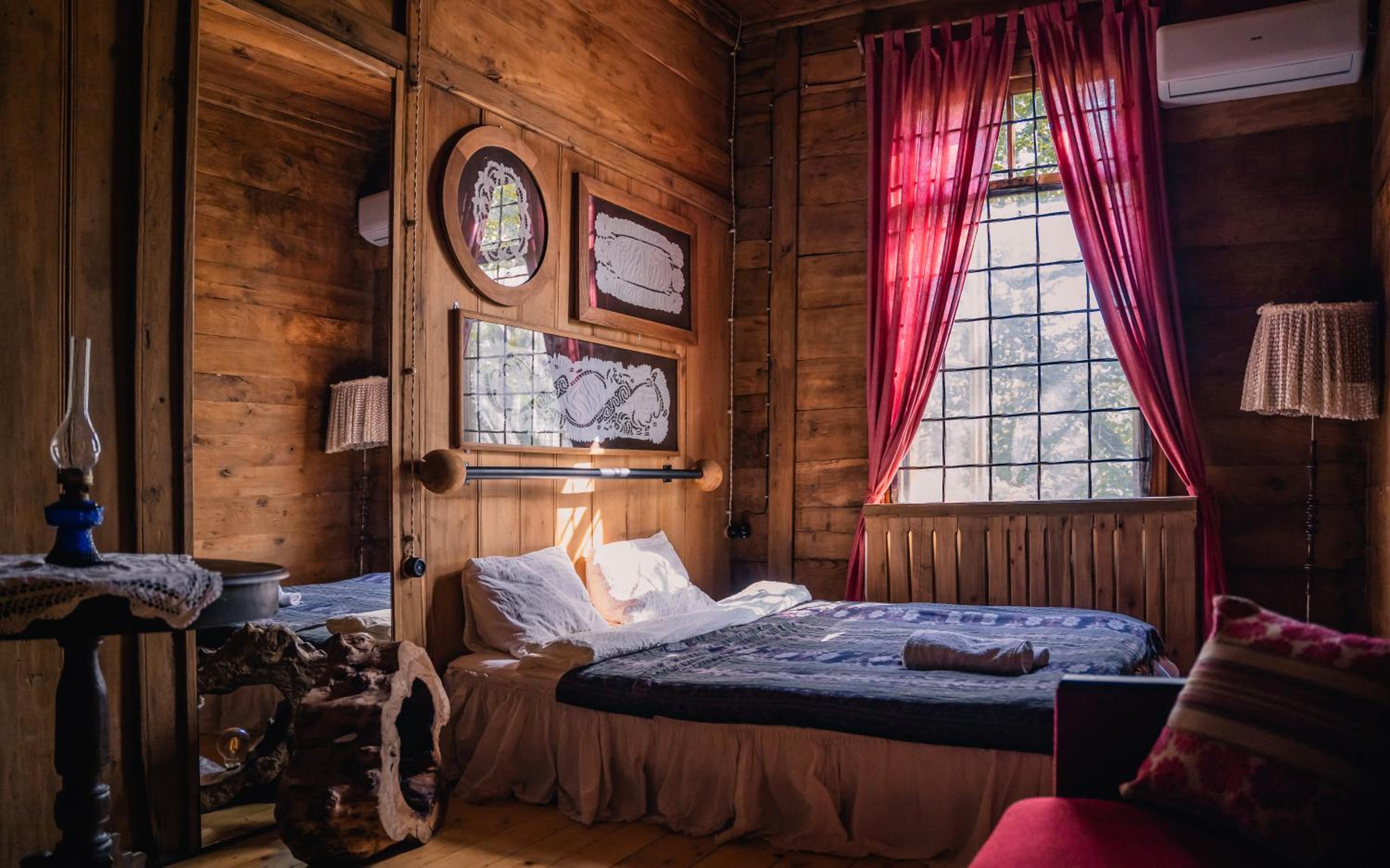 Double Room with Balcony - Photo 16