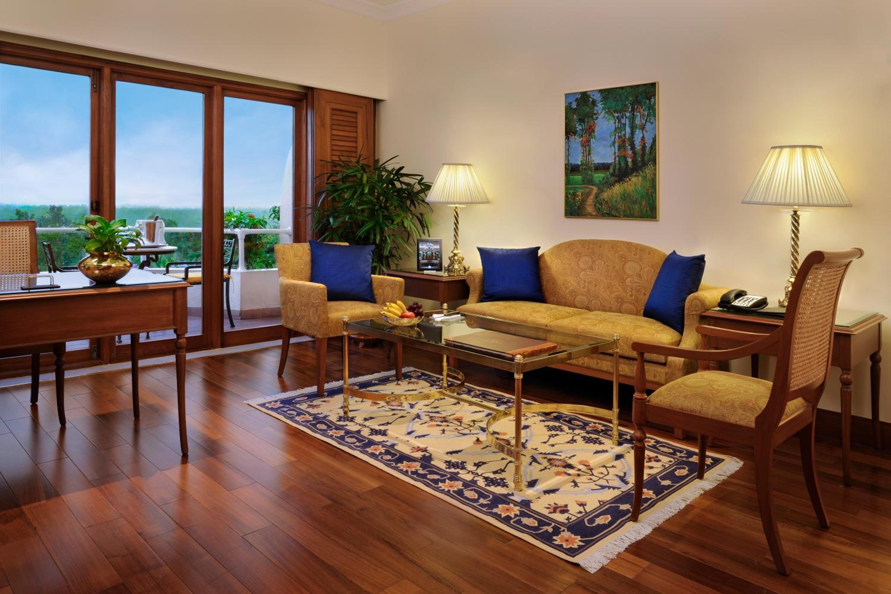 Executive Suite With Private Balcony - Photo 1
