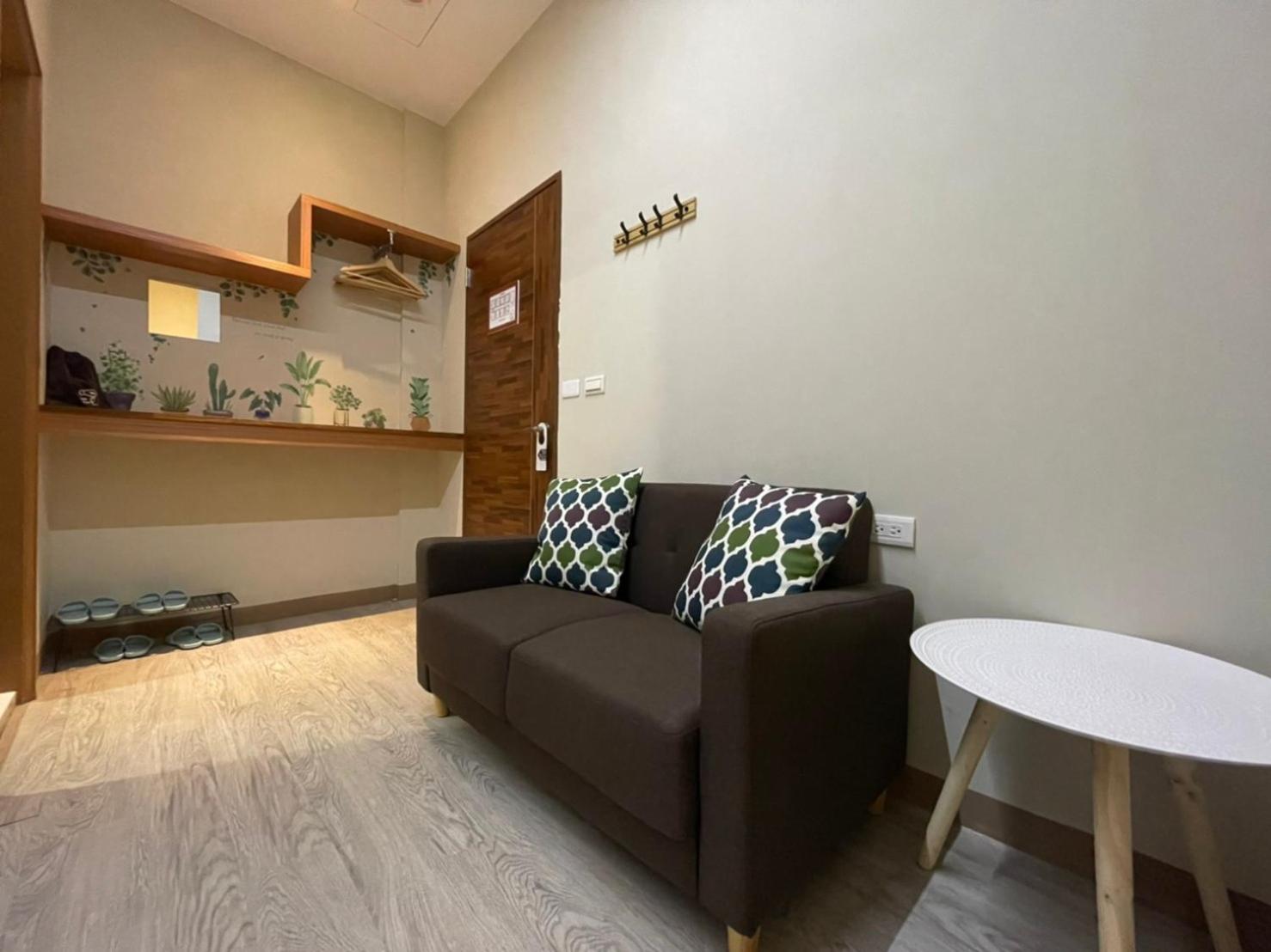 Quadruple Room with Private Bathroom photo 2