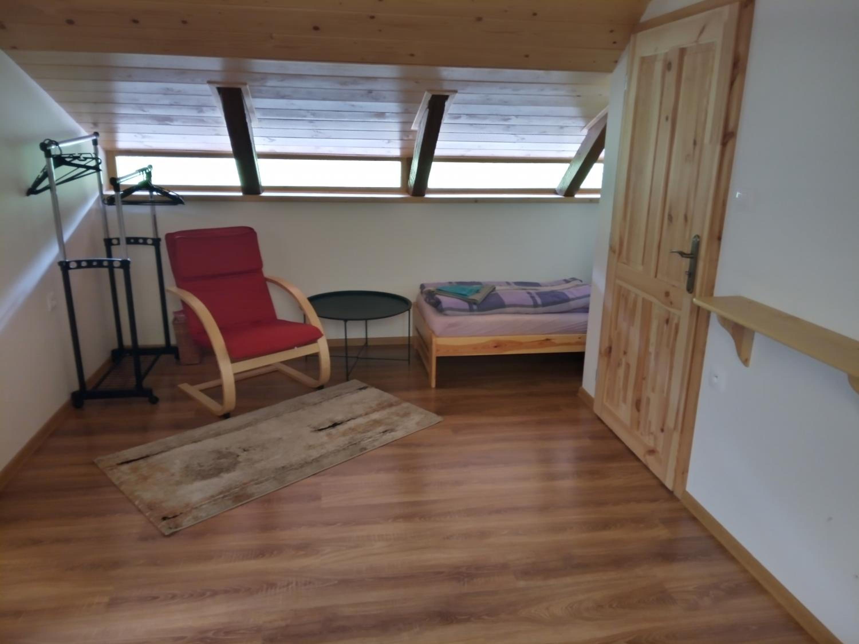 Quadruple Room with Private Bathroom photo 3