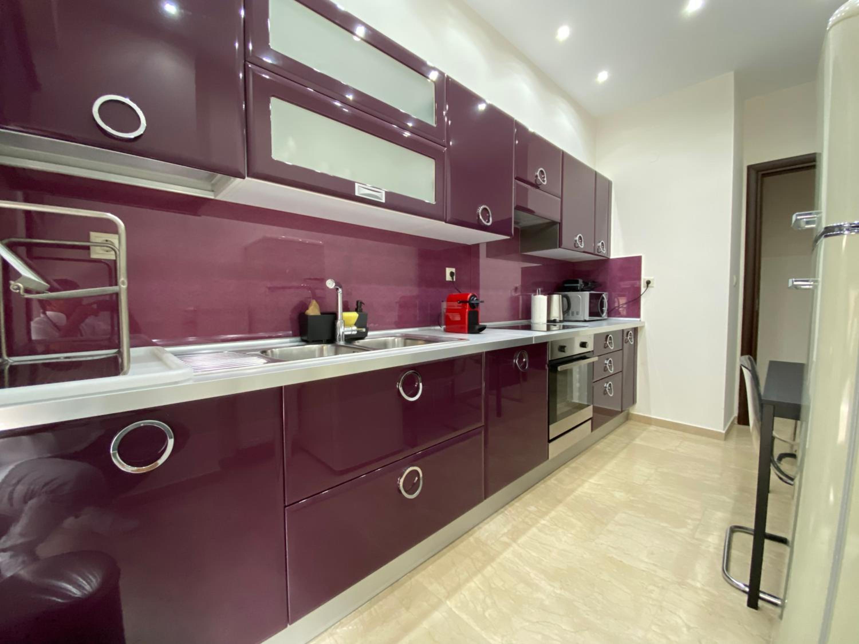One-Bedroom Apartment - Photo 10