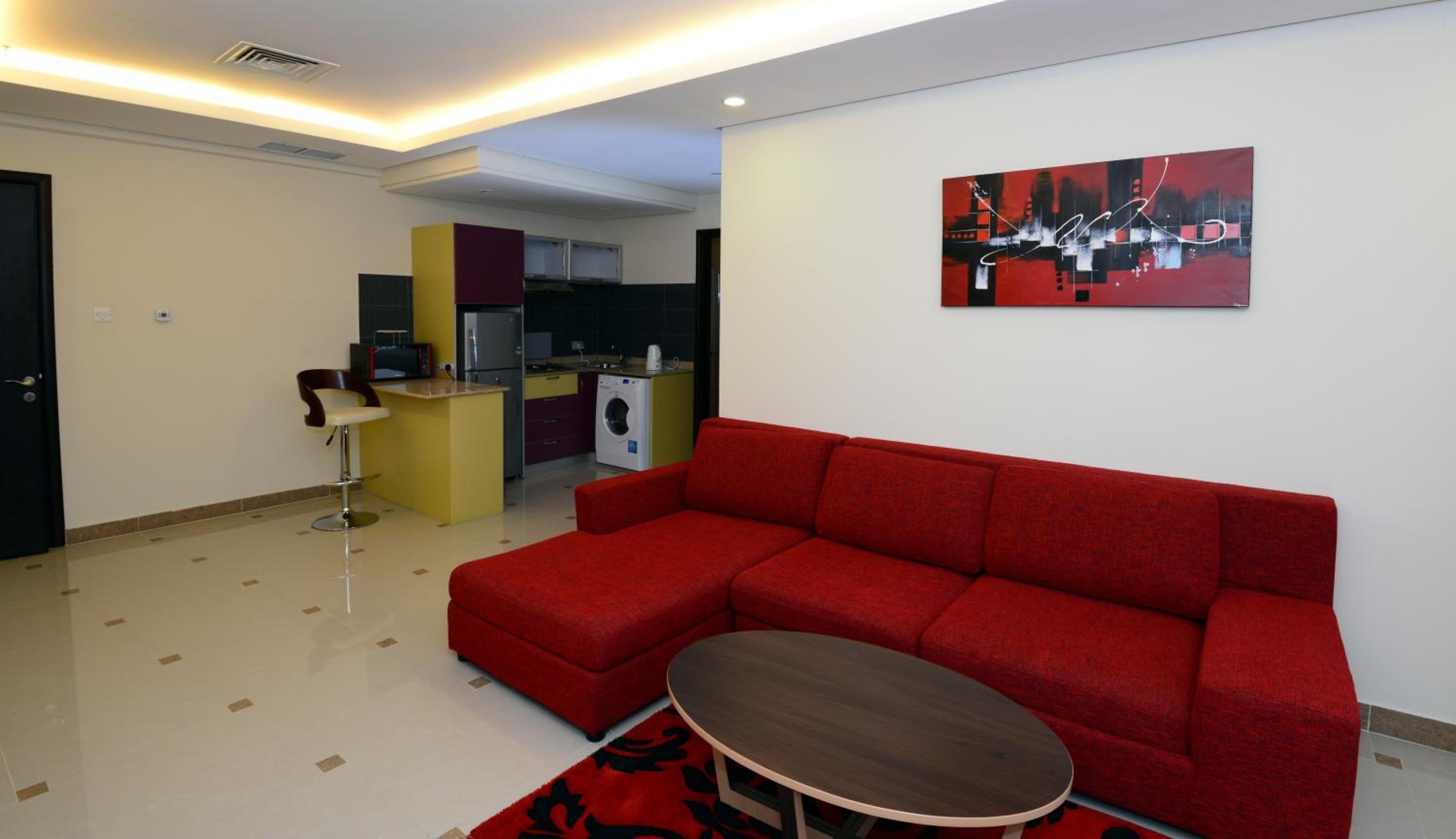 One-Bedroom Apartment - Photo 4