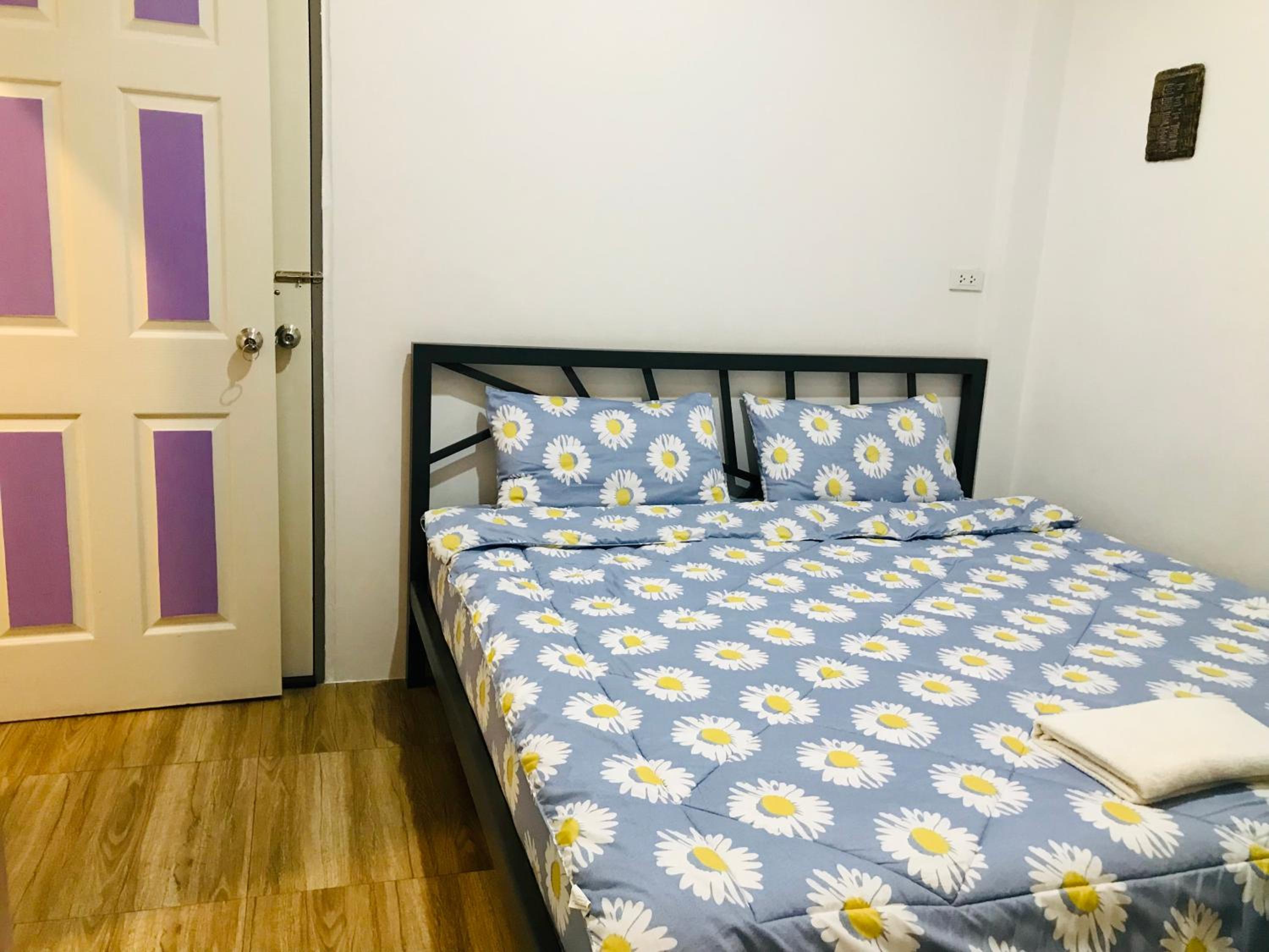 Budget Double Room photo 1