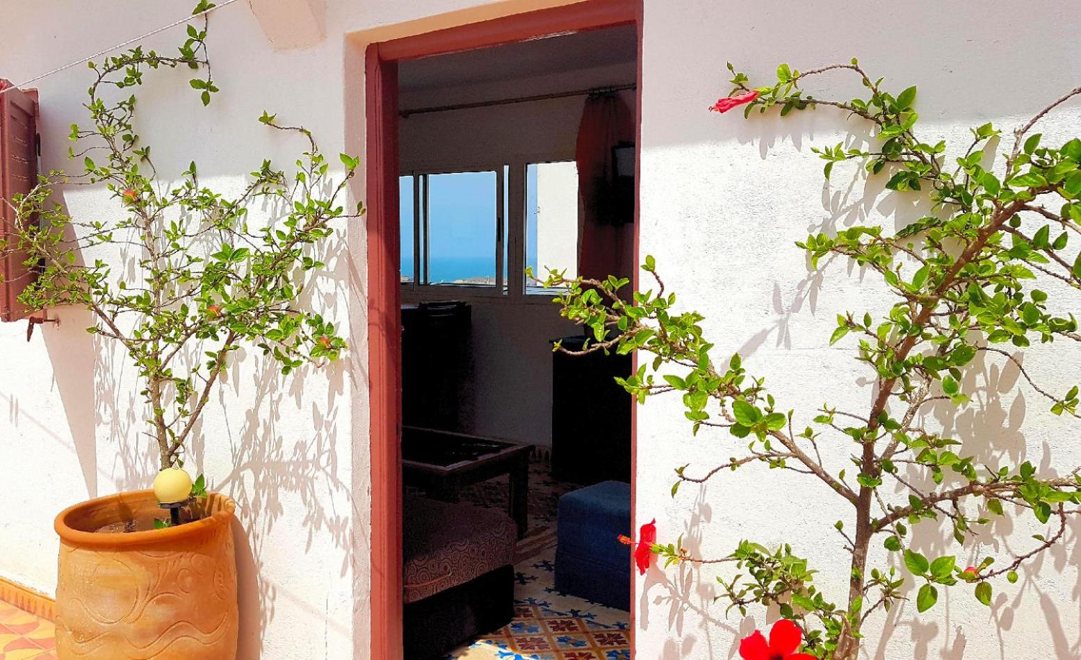 Studio with Sea View - Photo 28